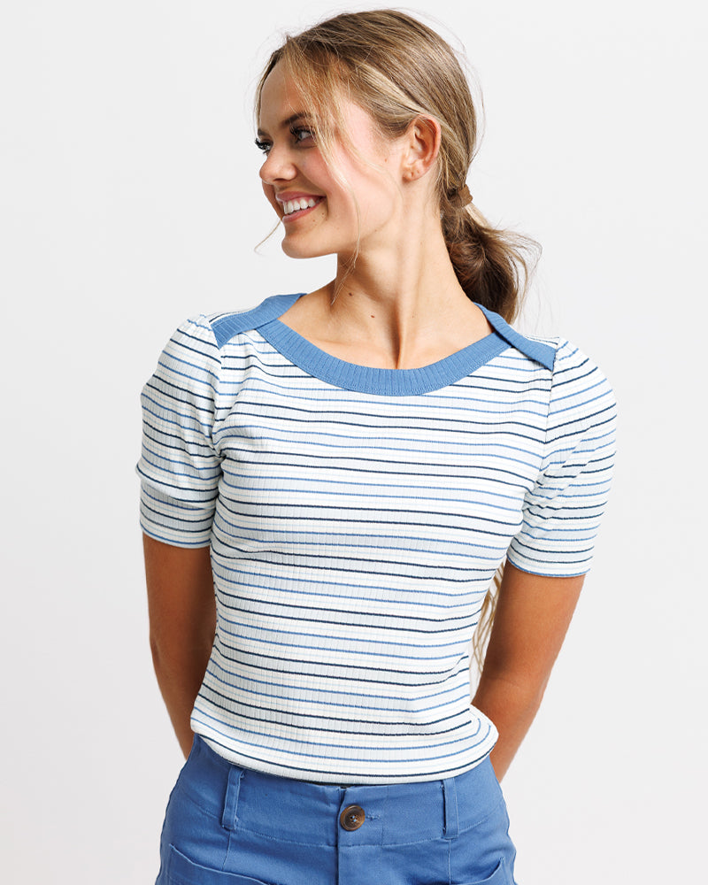 Yacht Club Top