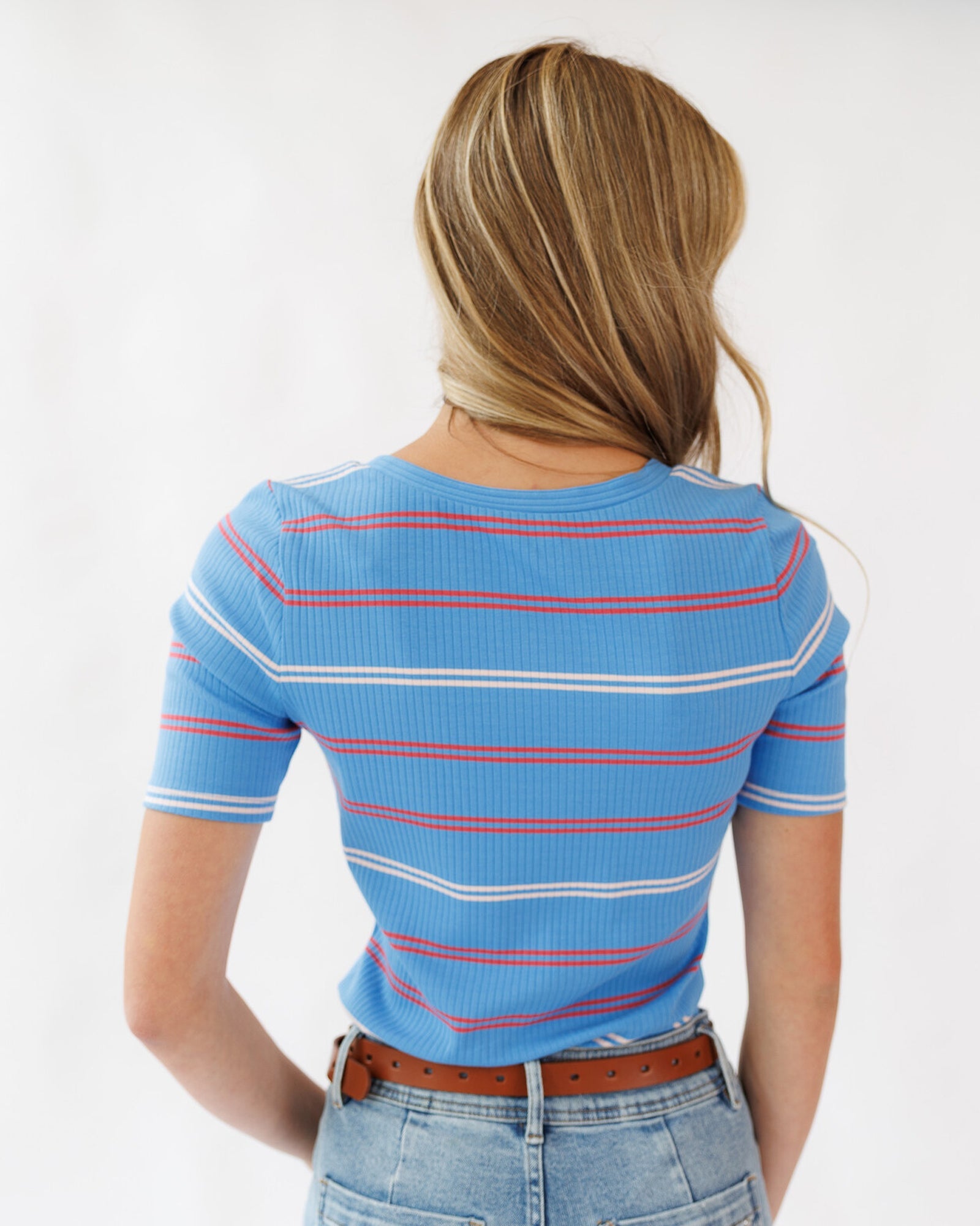 Sunshine Scoop Tee