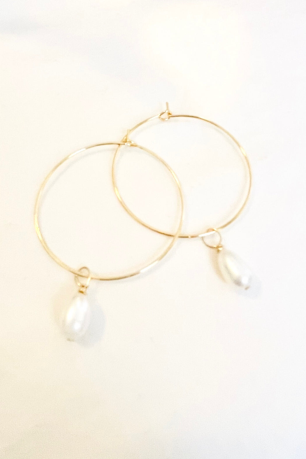 1" - Mini Hoop - Mini Pearl