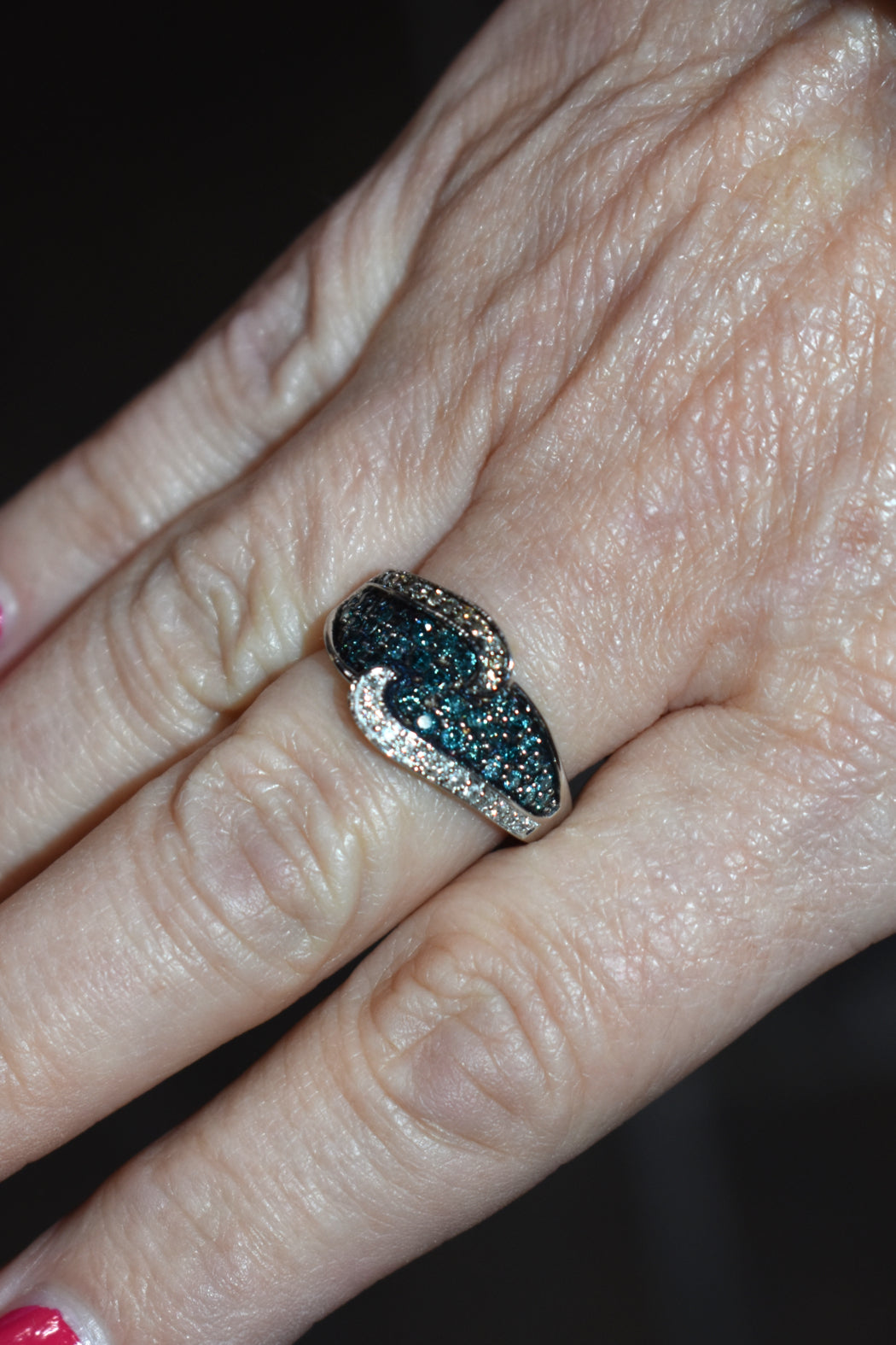 10kt White Gold Multi-Colored Diamond Ring