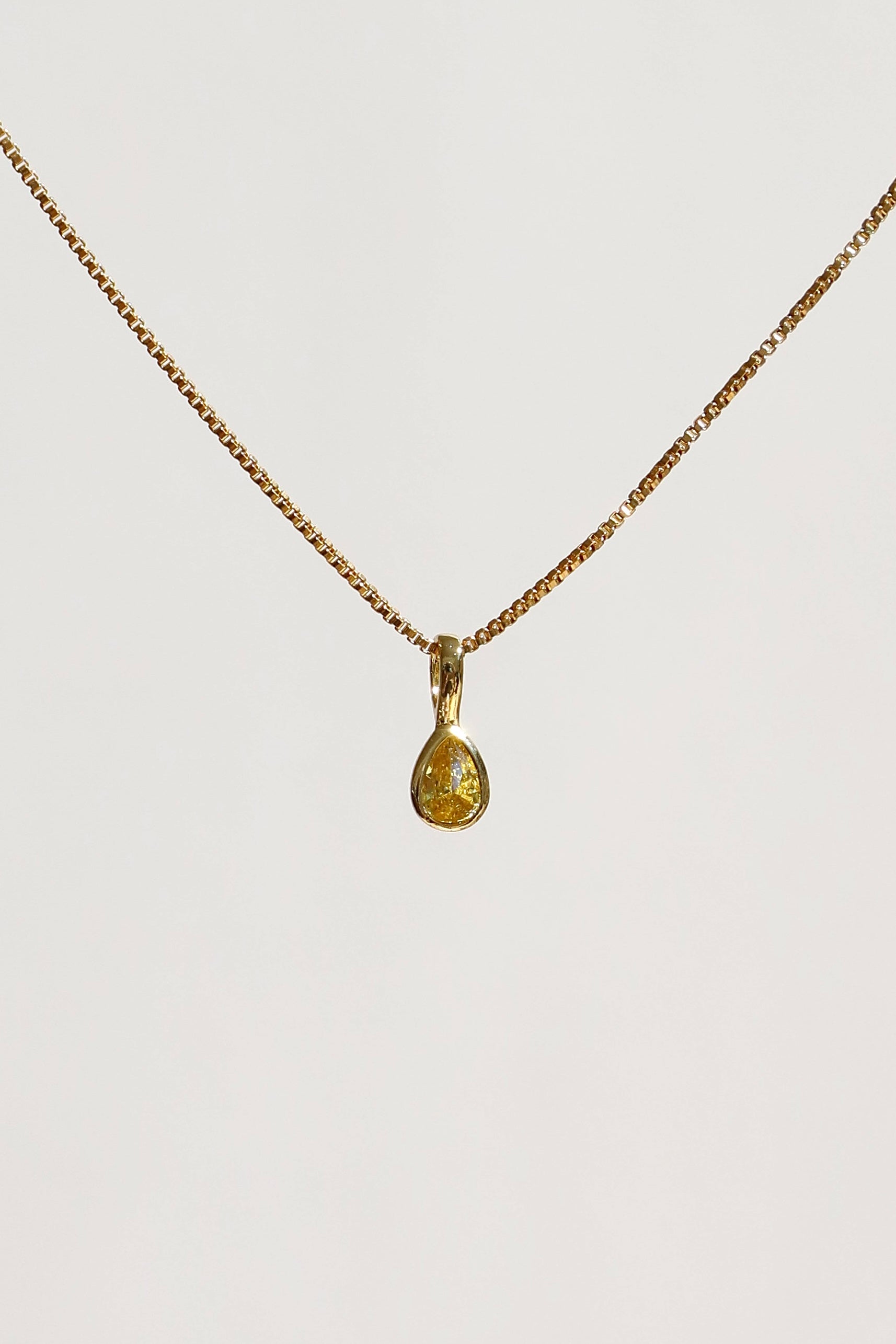 TEARDROP BEZEL BIRTHSTONE CHARM