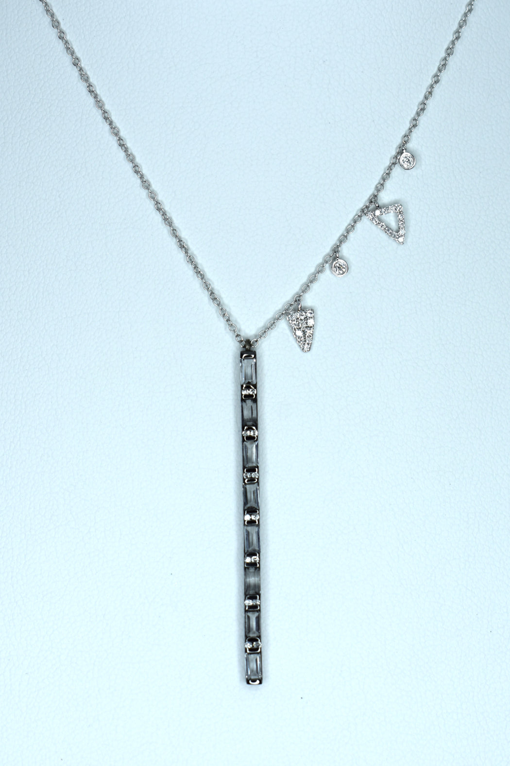 14kt W/Gold Diamond & White Topaz Necklace