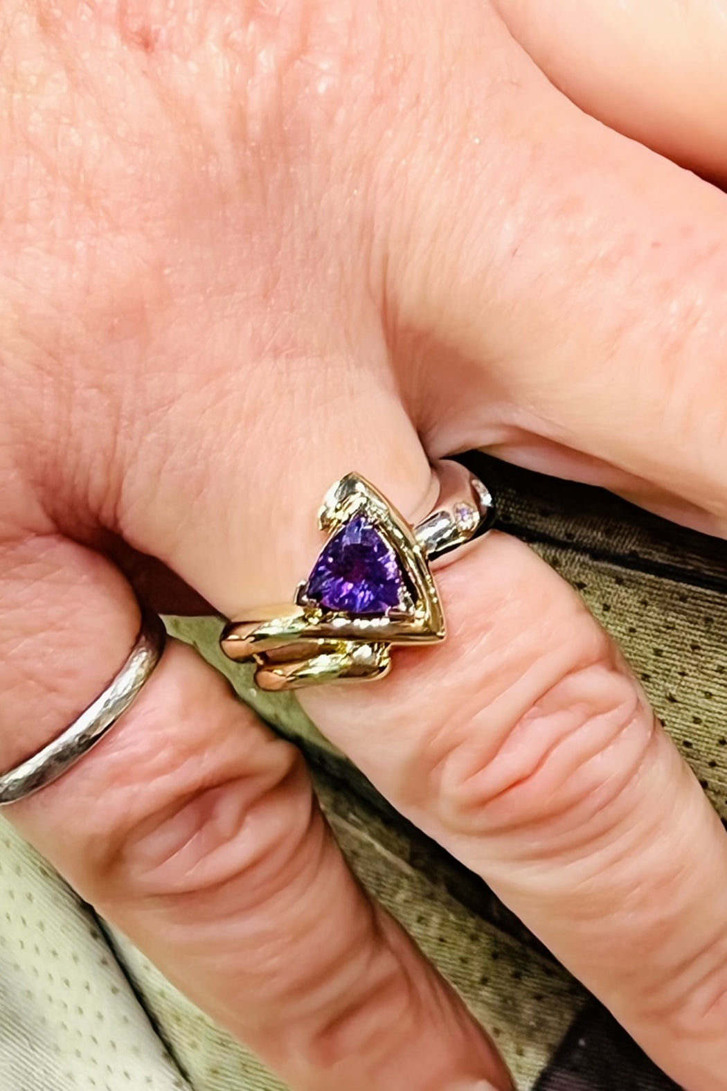 14kt 2-Tone Amethyst & Diamond Ring