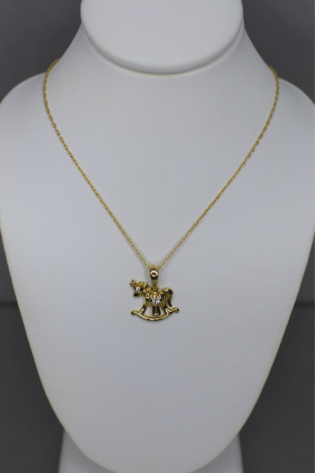 14kt Yellow Gold Diamond Necklace