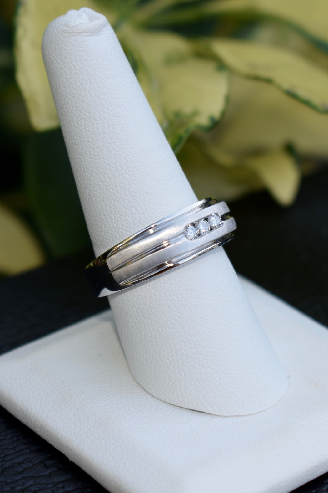 14kt White Gold Men's Diamond Band