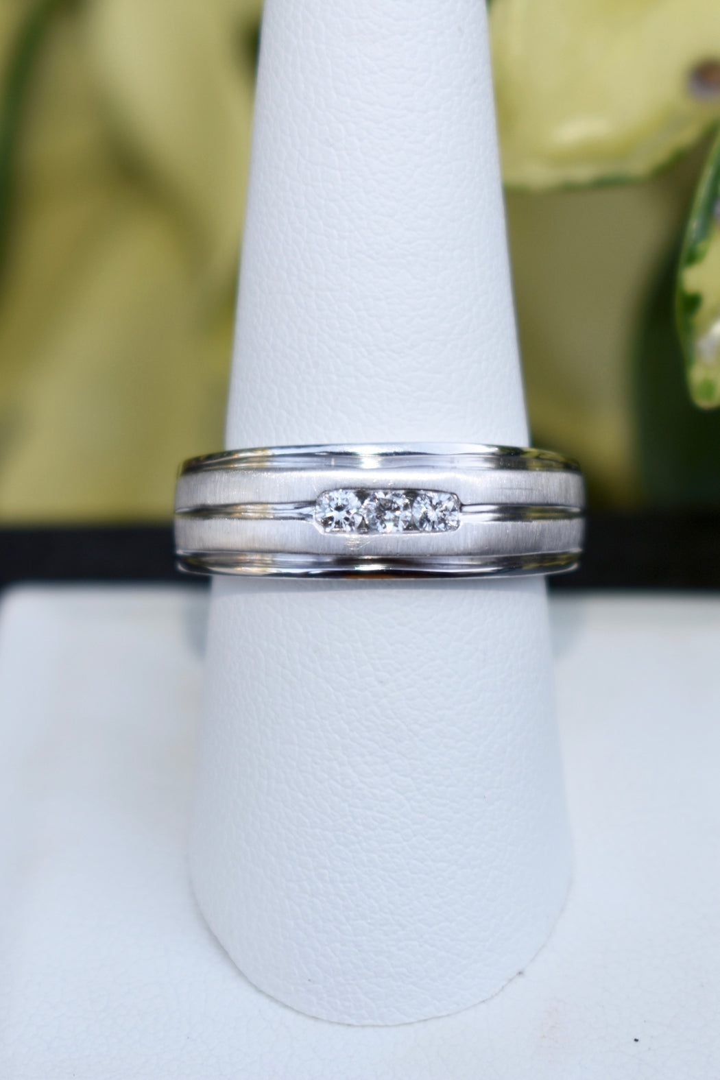 14kt White Gold Men's Diamond Band