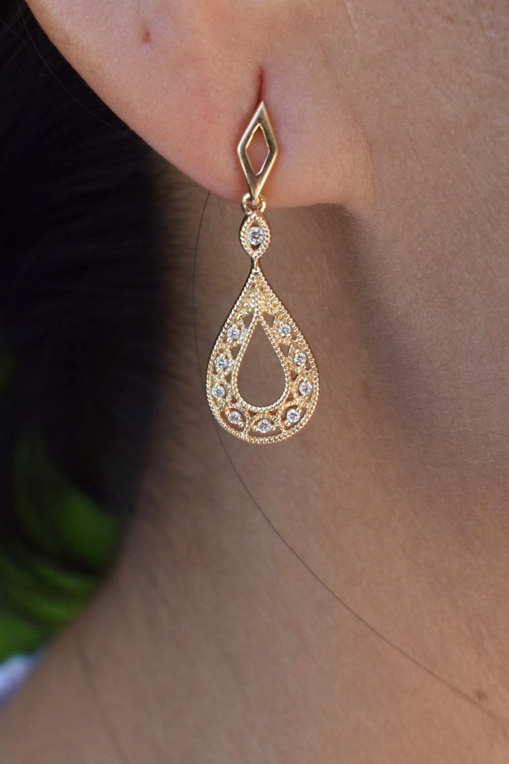14kt Yellow Gold Diamond Earrings
