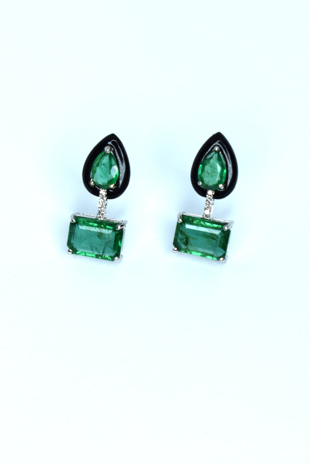 18kt W/Gold Emerald, Diamond & Onyx Earrings