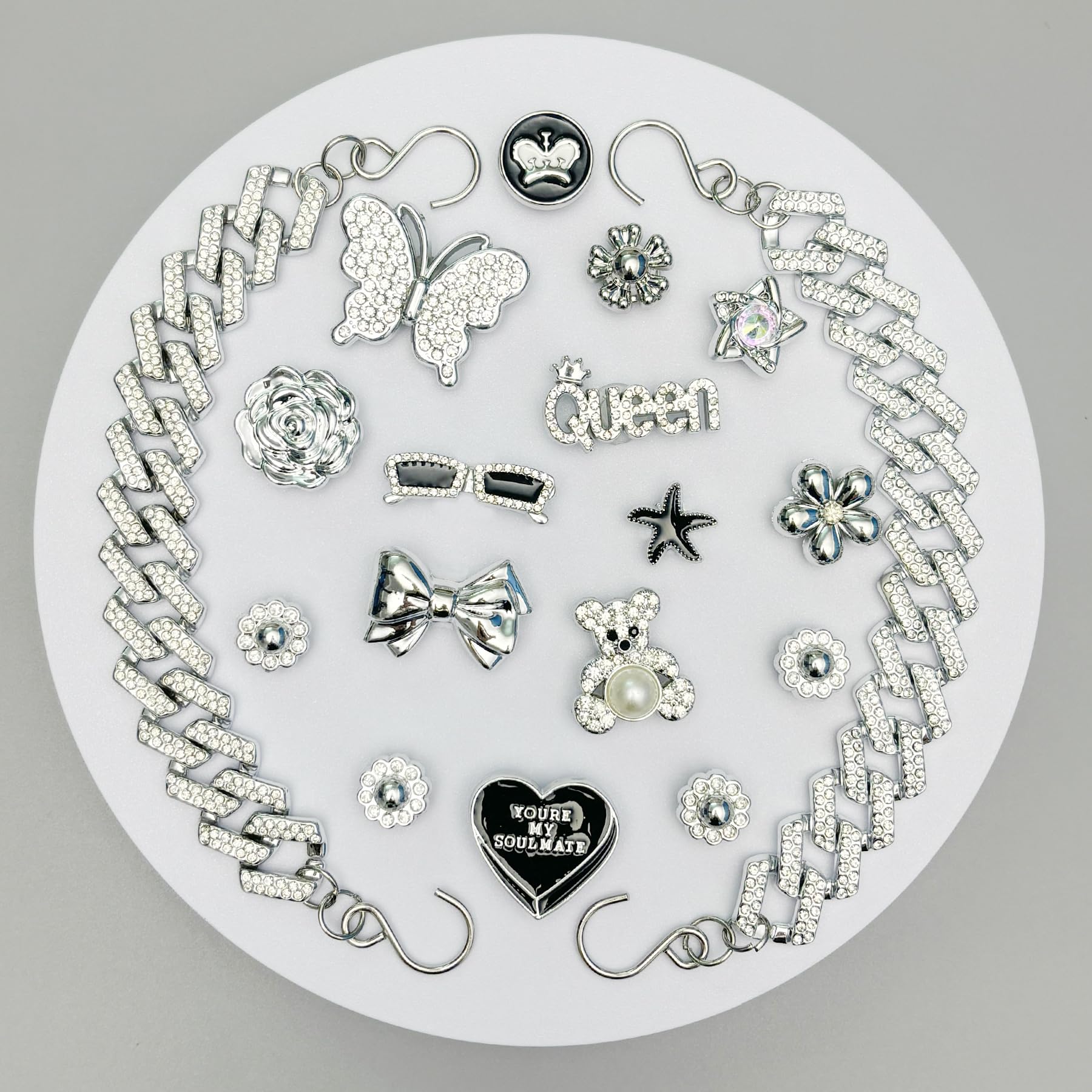 18Pcs Flower Shoe Chain Charms for Women, Bling Shoe Charms for Girls Clog Sandals, Girly Shoe Chains, DIY Shoe Decoration Accessories for Party Favor