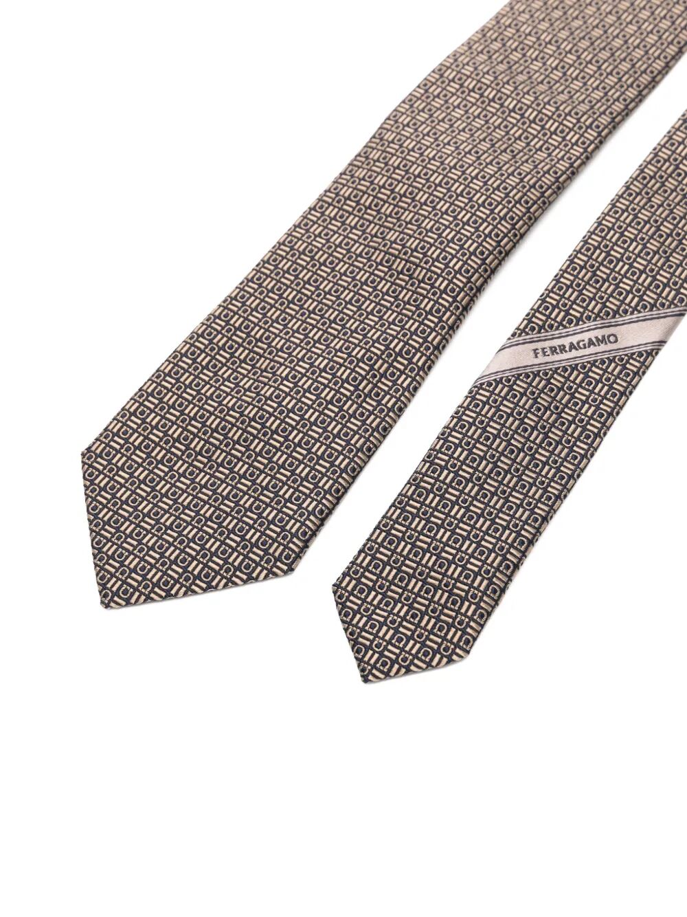 Ferragamo Men Gancini Print Alassio Silk Tie