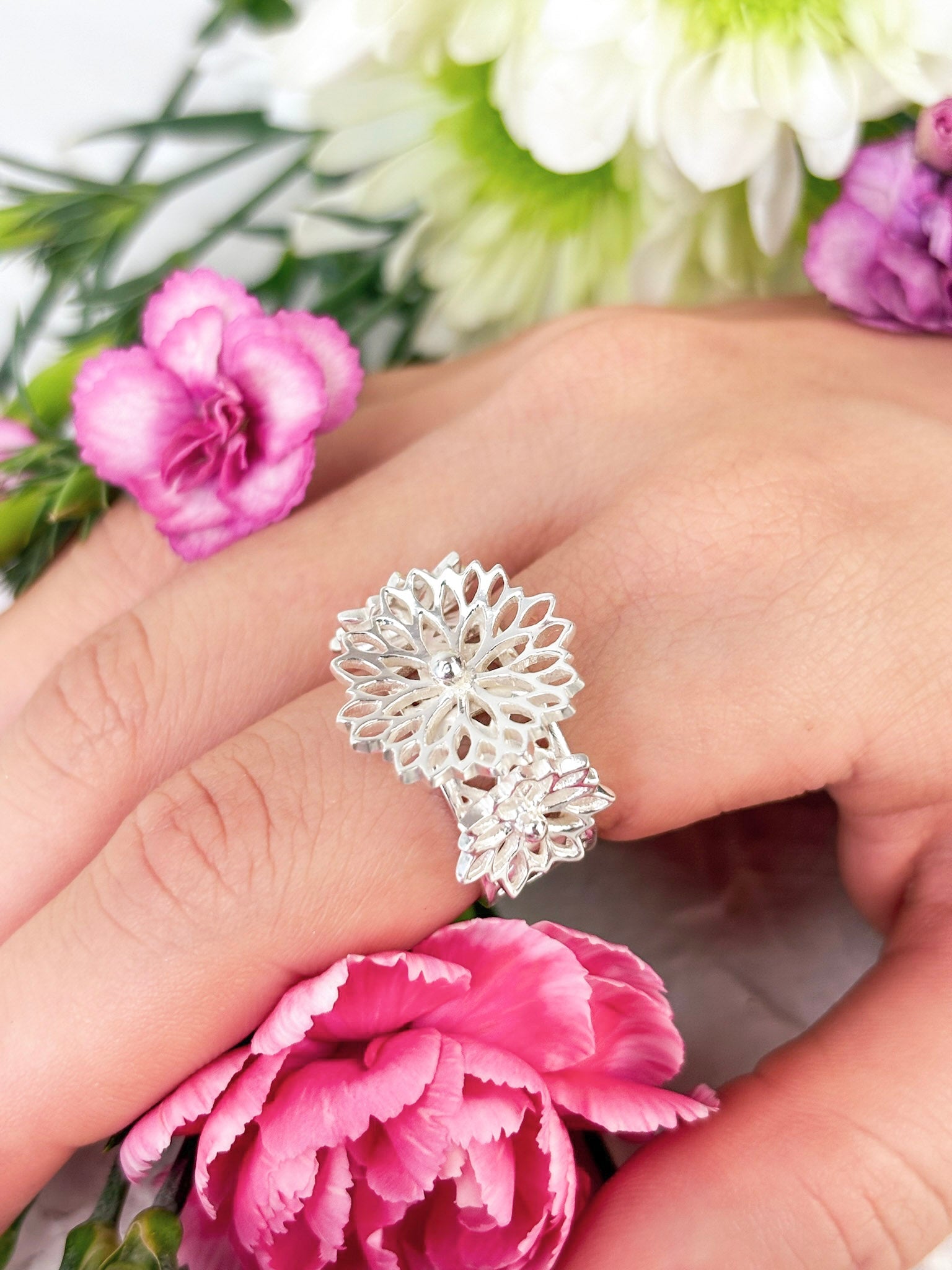 Big Bouquet Filigree Ring