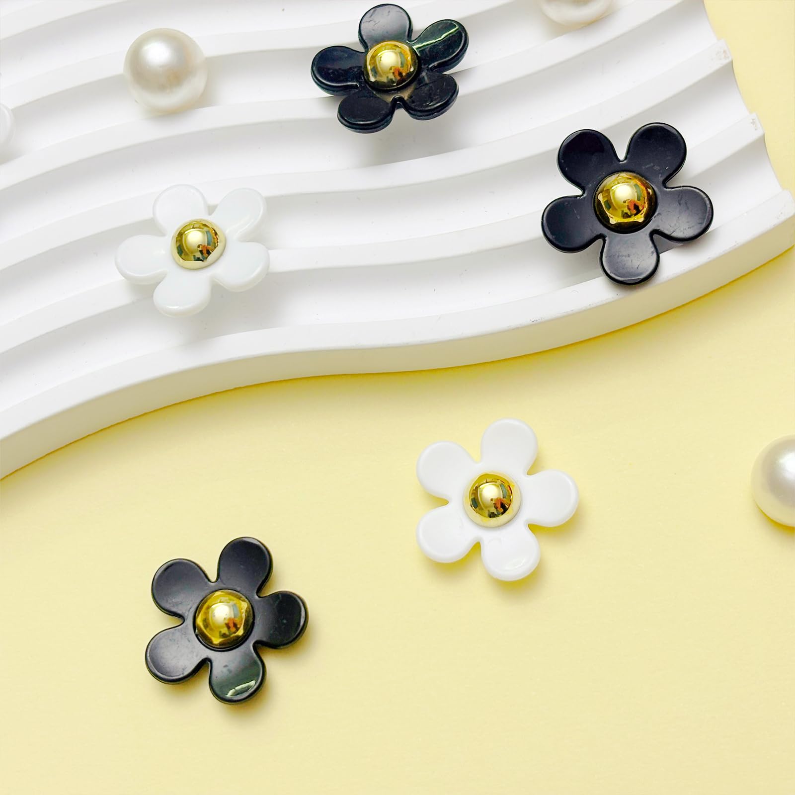 24Pcs Fabric Bow Shoe Charms, Cute Bears, Flower Pearl Charms Accessories for Clogs, DIY Shoe Decoration Charms for Girls, Party Favor