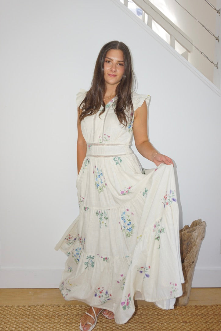 Percy Maxi Dress in Cream Botanical