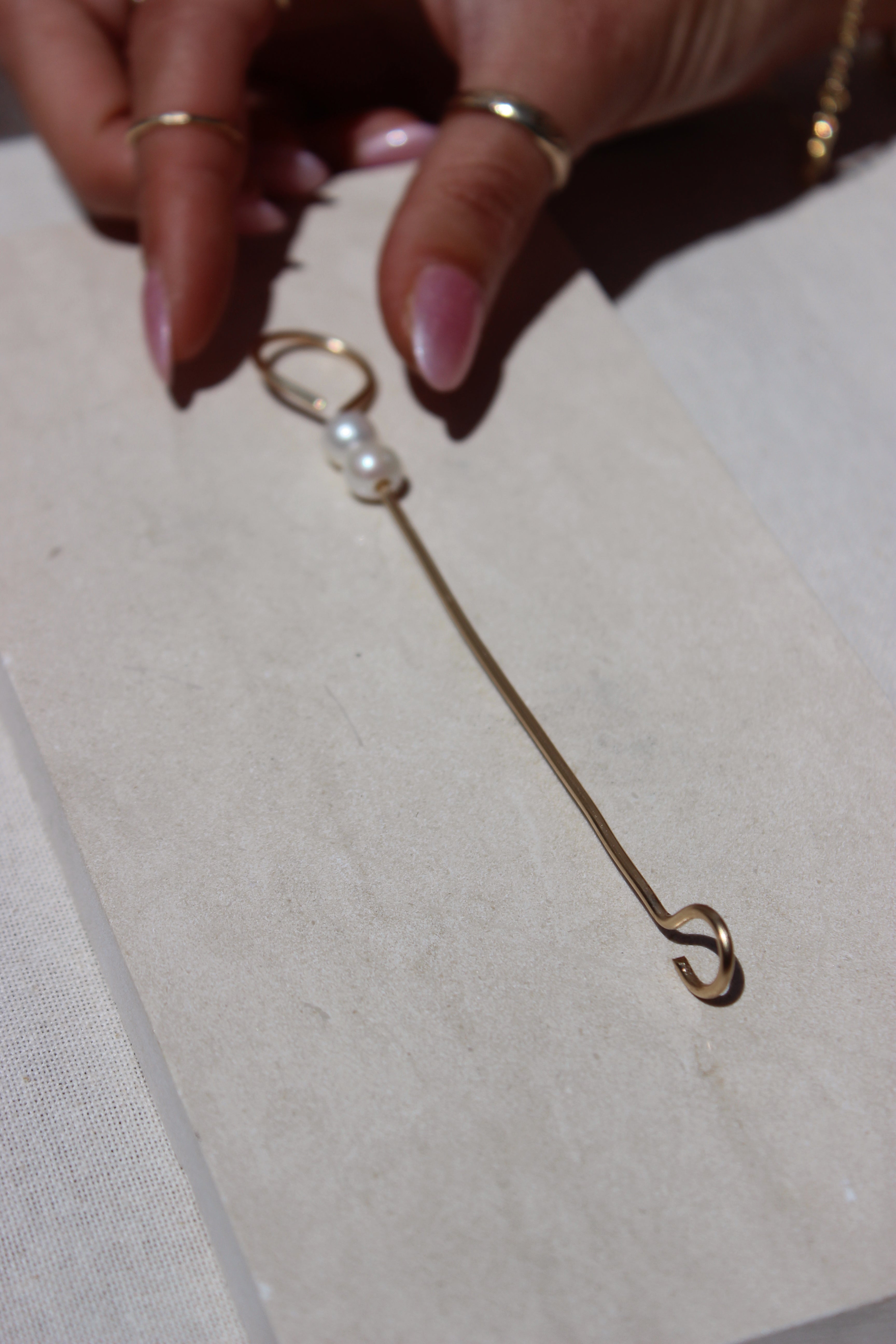 The Daisy Pearl Joint Holder by Toasted Jewelry