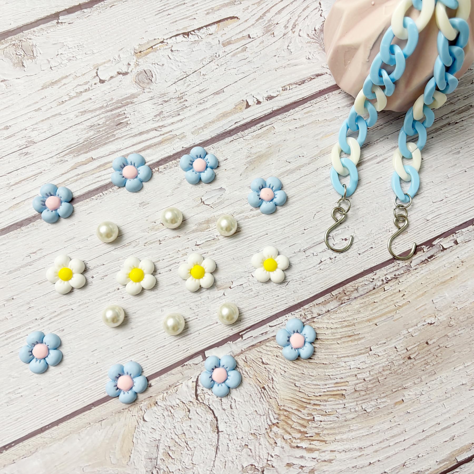 2Pcs Acrylic Shoe Chains for Women, 18Pcs Flower Pearl Shoe Charms Accessories for Clog Sandals, DIY Shoe Decoration Charms for Girls, Party Favor