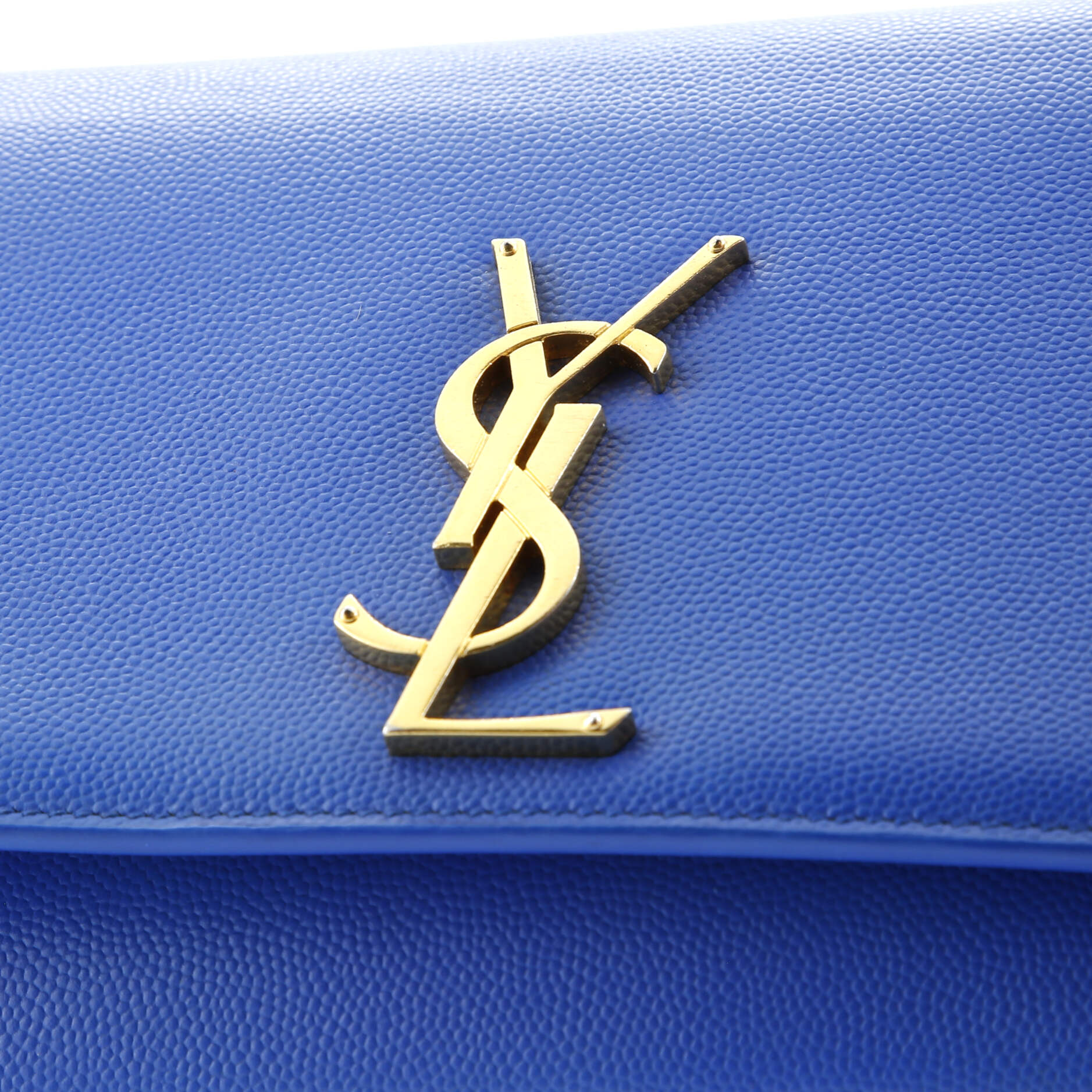 Saint Laurent Classic Monogram Crossbody Bag Grainy Leather Medium