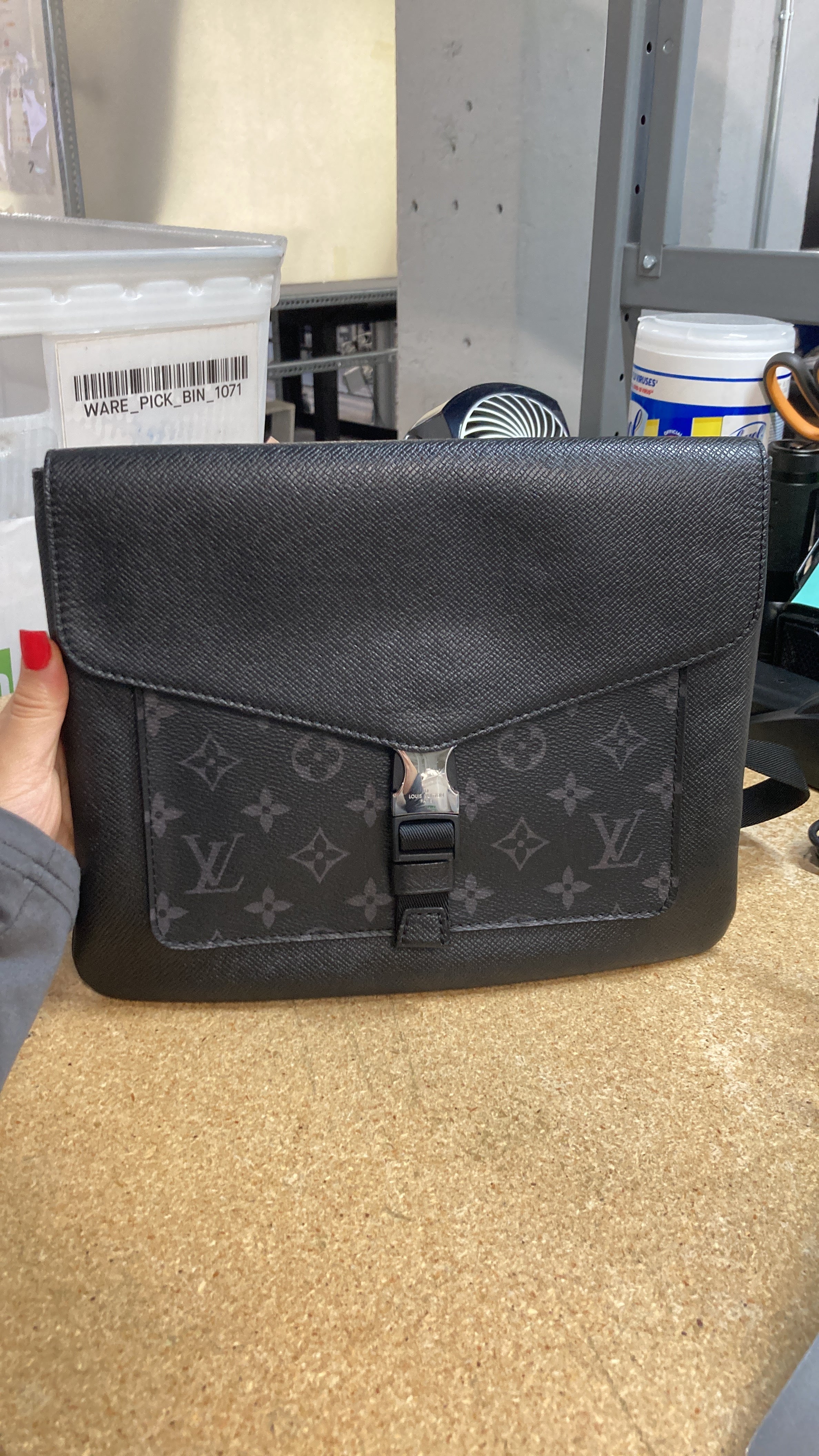 Louis Vuitton Outdoor Flap Messenger Monogram Taigarama
