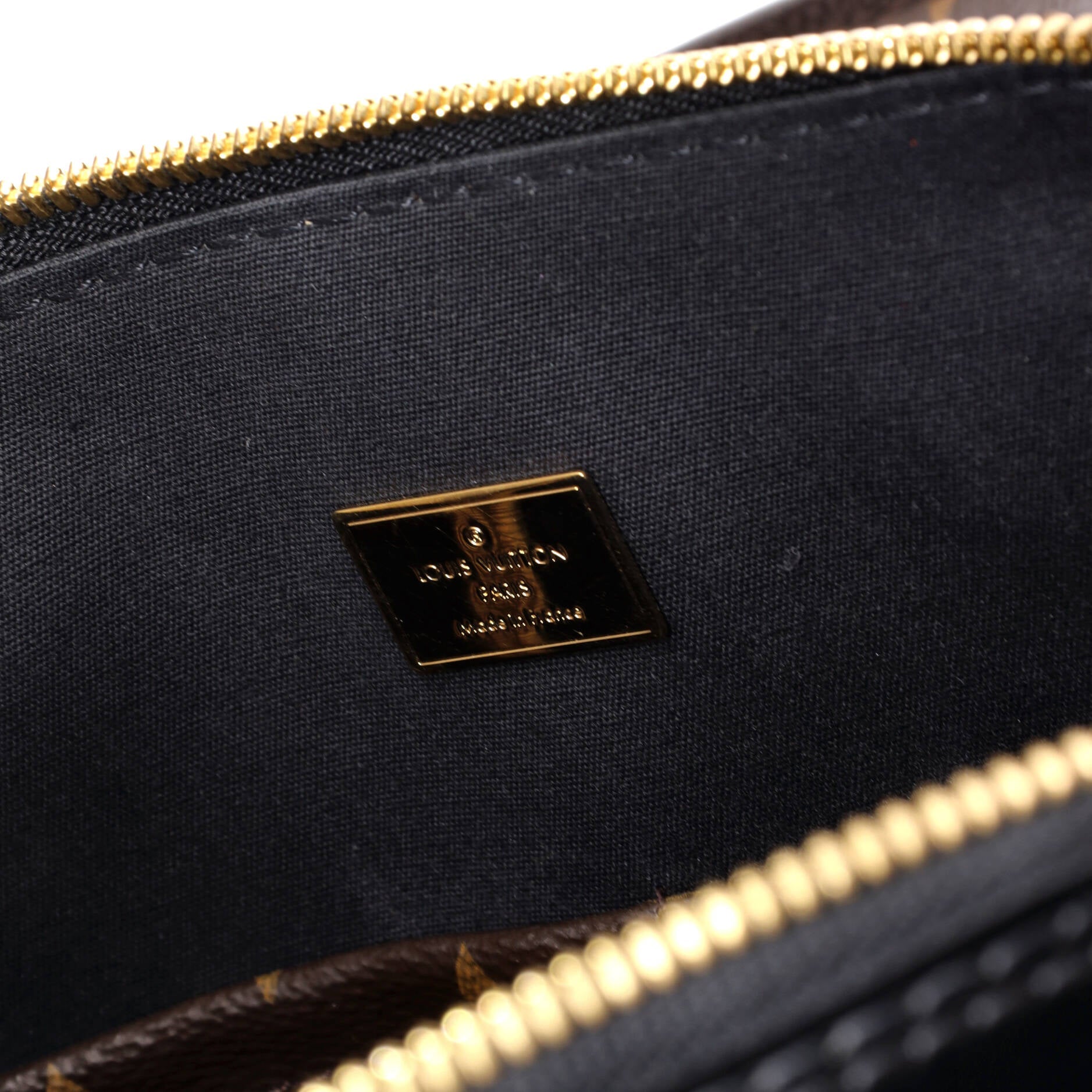 Louis Vuitton Alma Handbag Vernis with Monogram Canvas PM