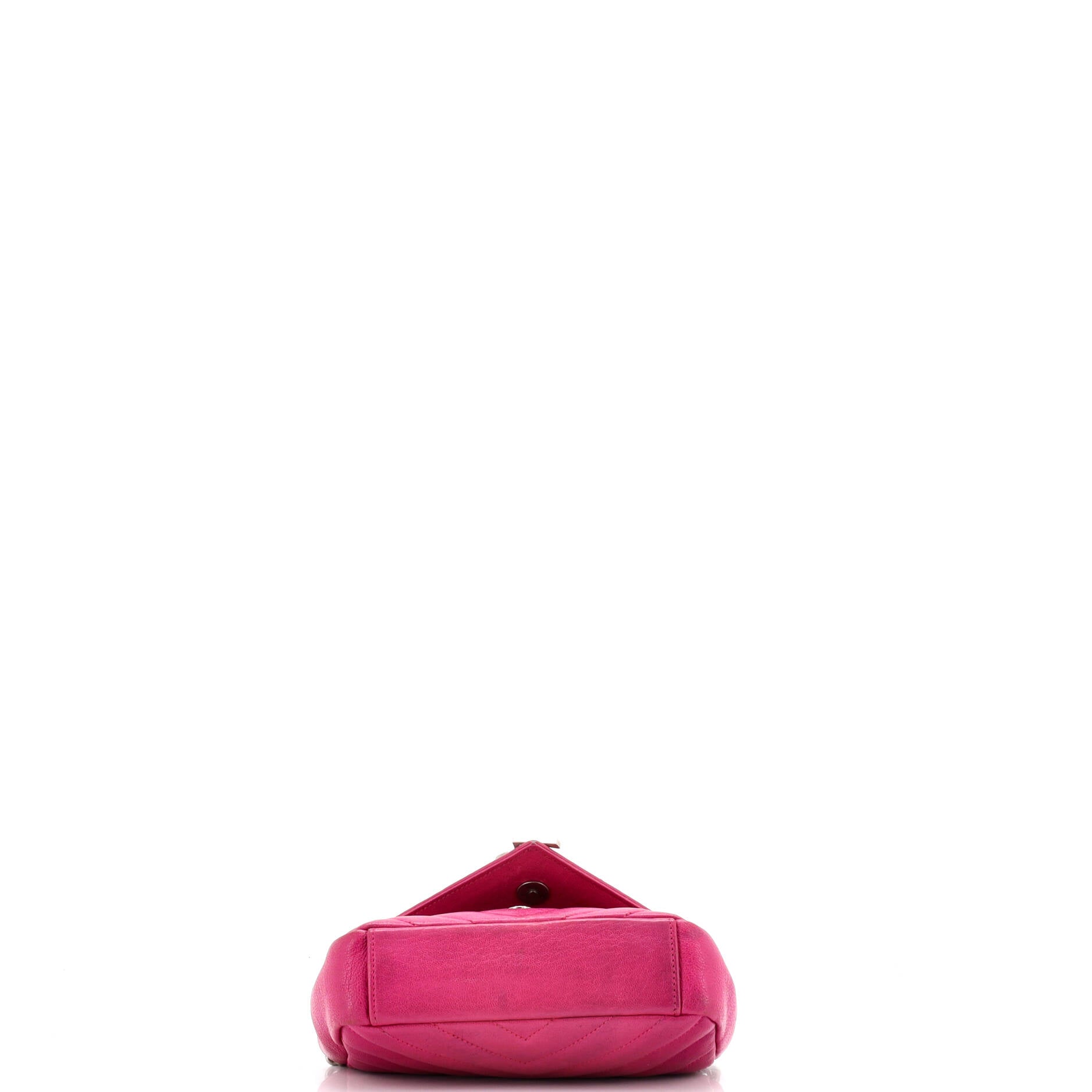 Saint Laurent Classic Monogram College Chain Wallet Matelasse Chevron Leather