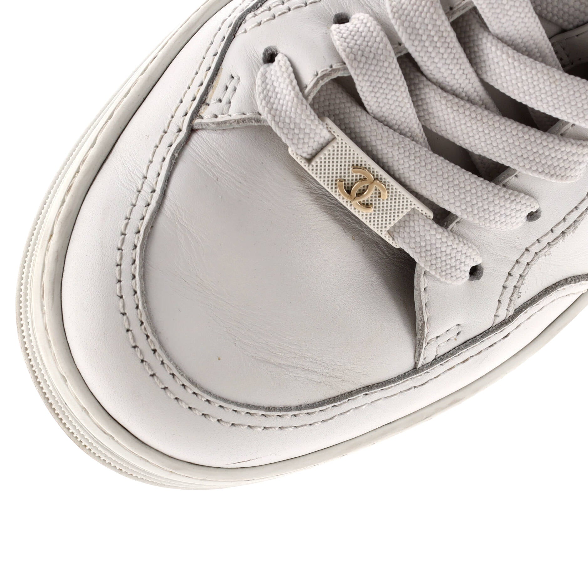 Chanel Women's CC Logo Low-Top Sneakers Leather