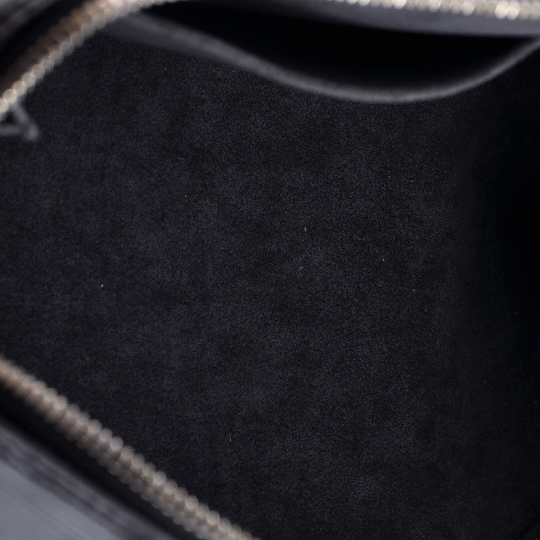 Louis Vuitton Alma Handbag Epi Leather PM