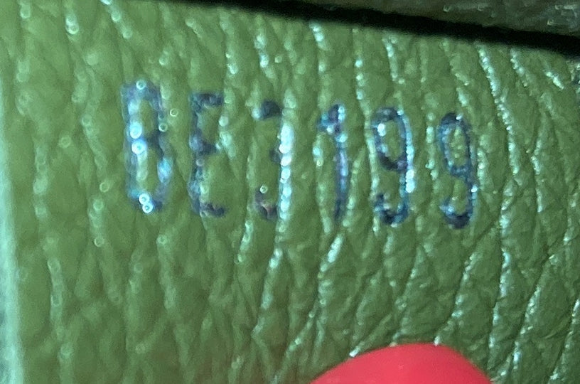 Louis Vuitton Mylockme Monochrome Handbag Leather BB
