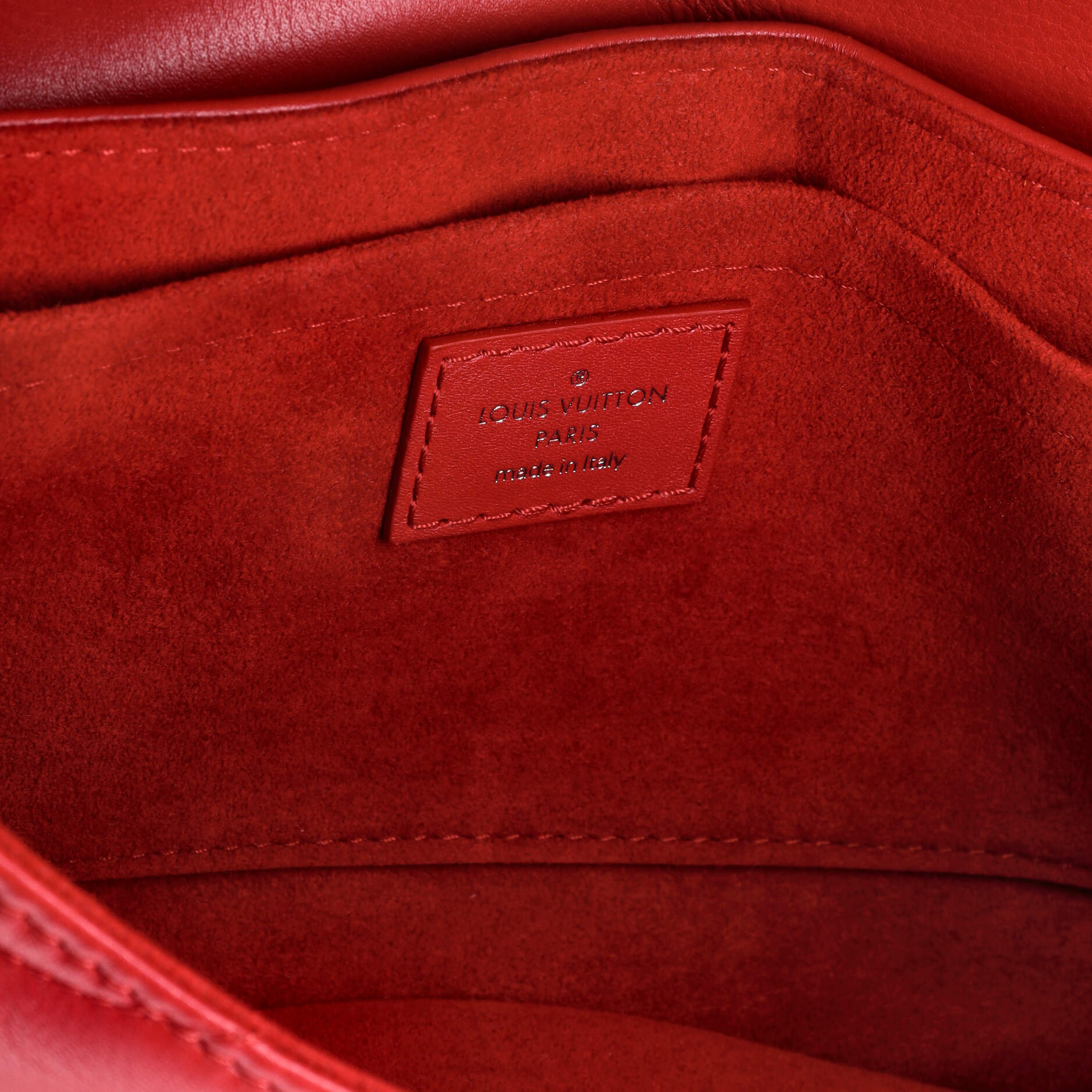 Louis Vuitton New Wave Chain Bag Quilted Leather PM