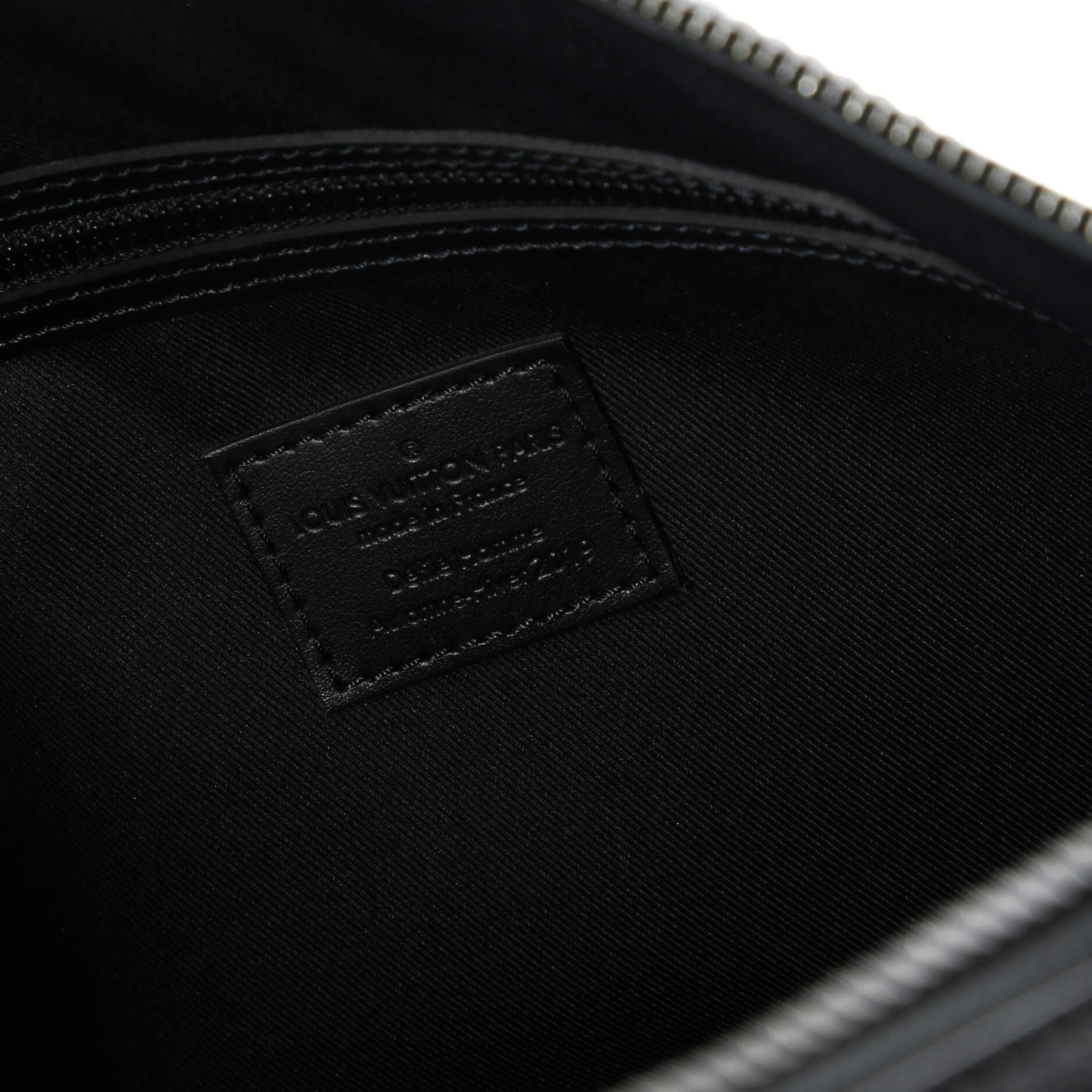 Louis Vuitton Keepall Bandouliere Bag Rainbow Taiga Leather 50