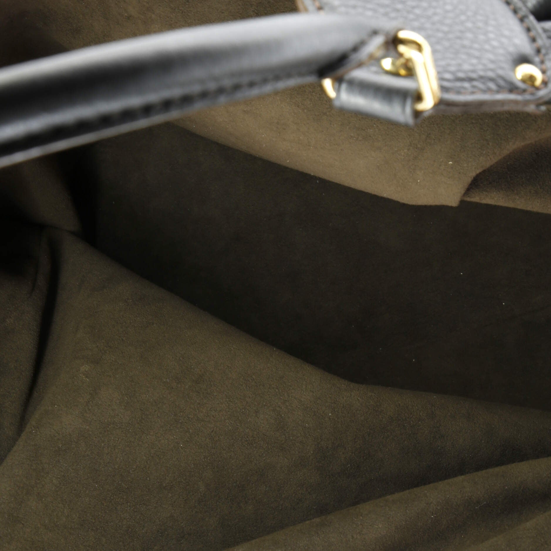 Louis Vuitton L Hobo Mahina Leather
