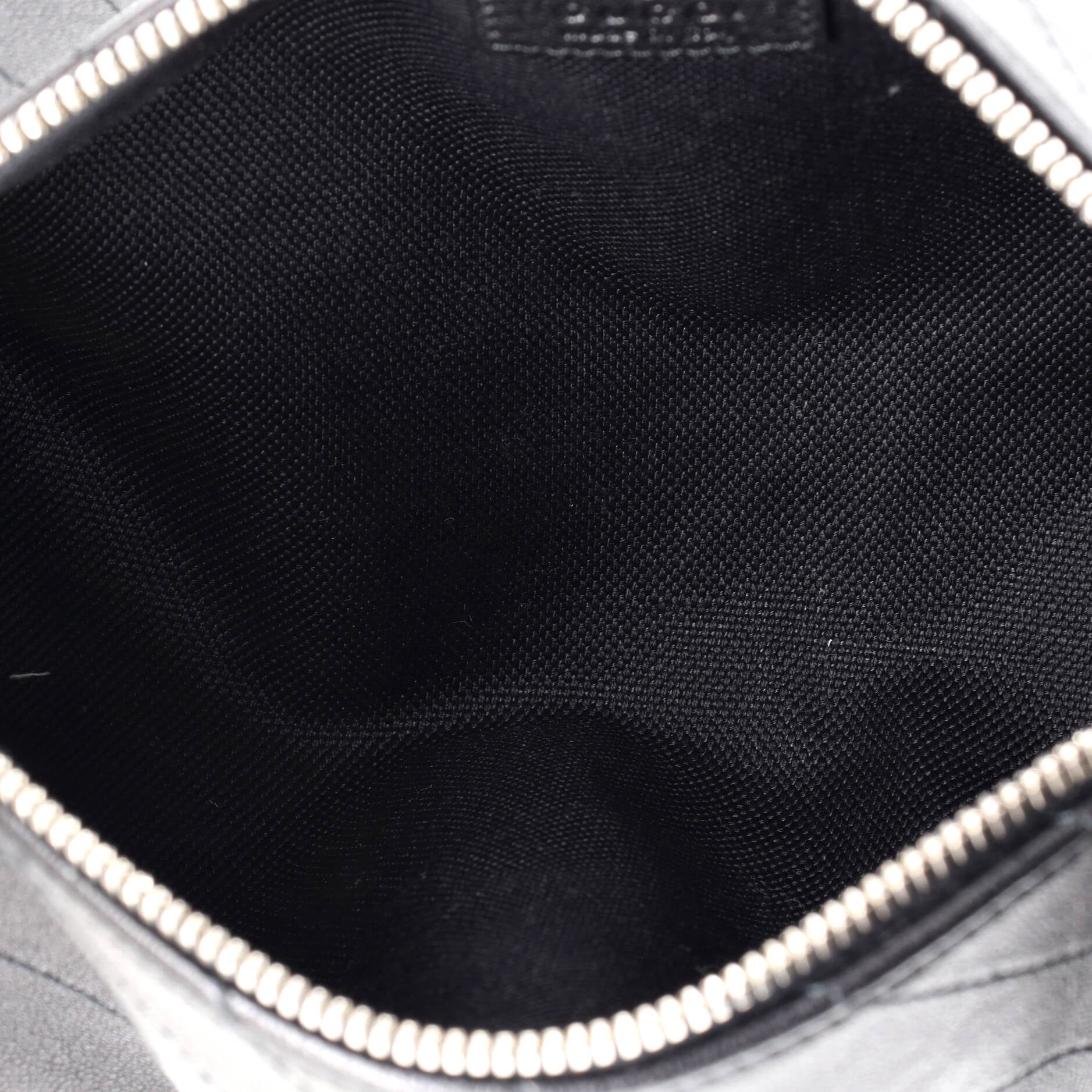 Gucci Blondie Shoulder Bag Diagonal Quilted Leather Small