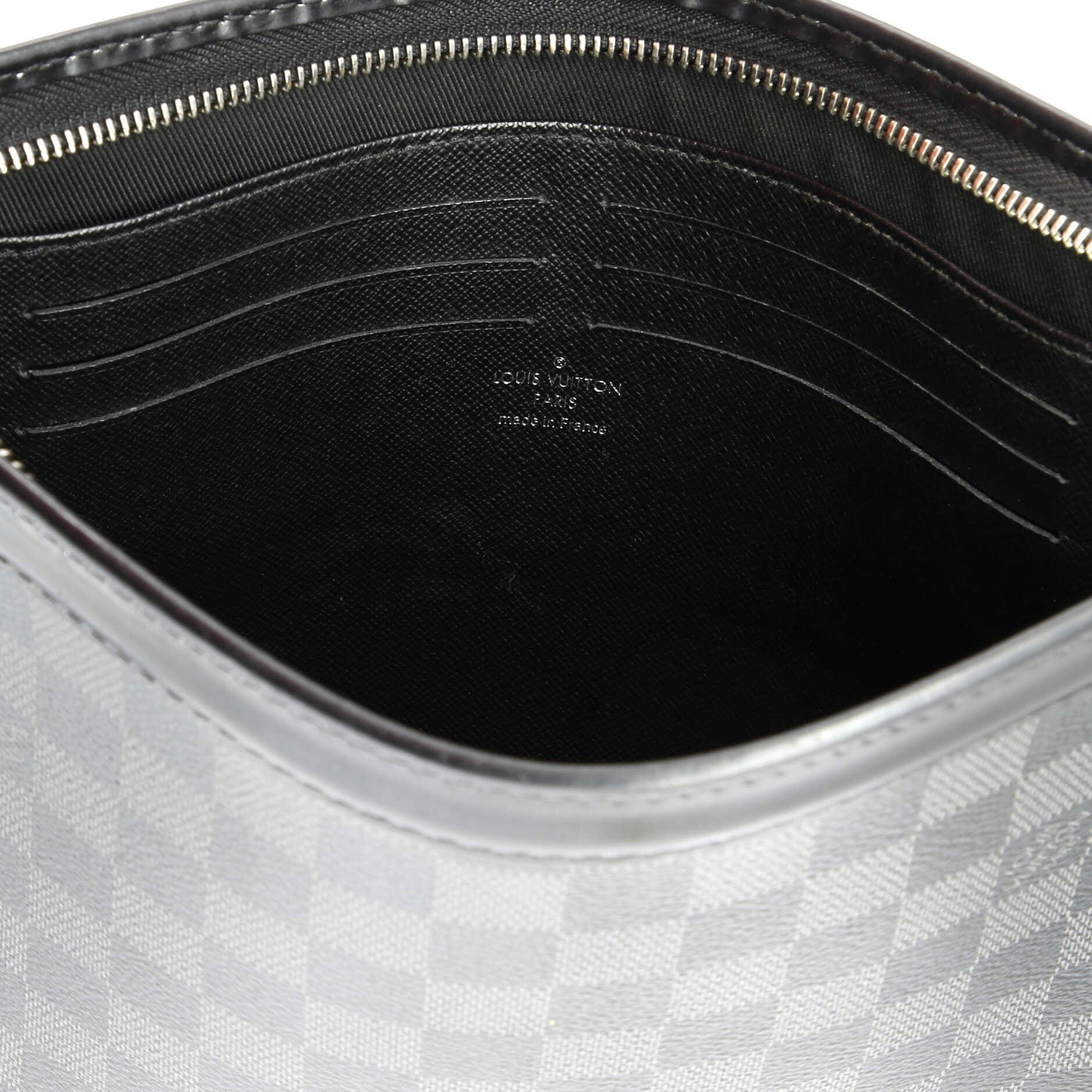 Louis Vuitton Pochette Voyage Damier Graphite MM