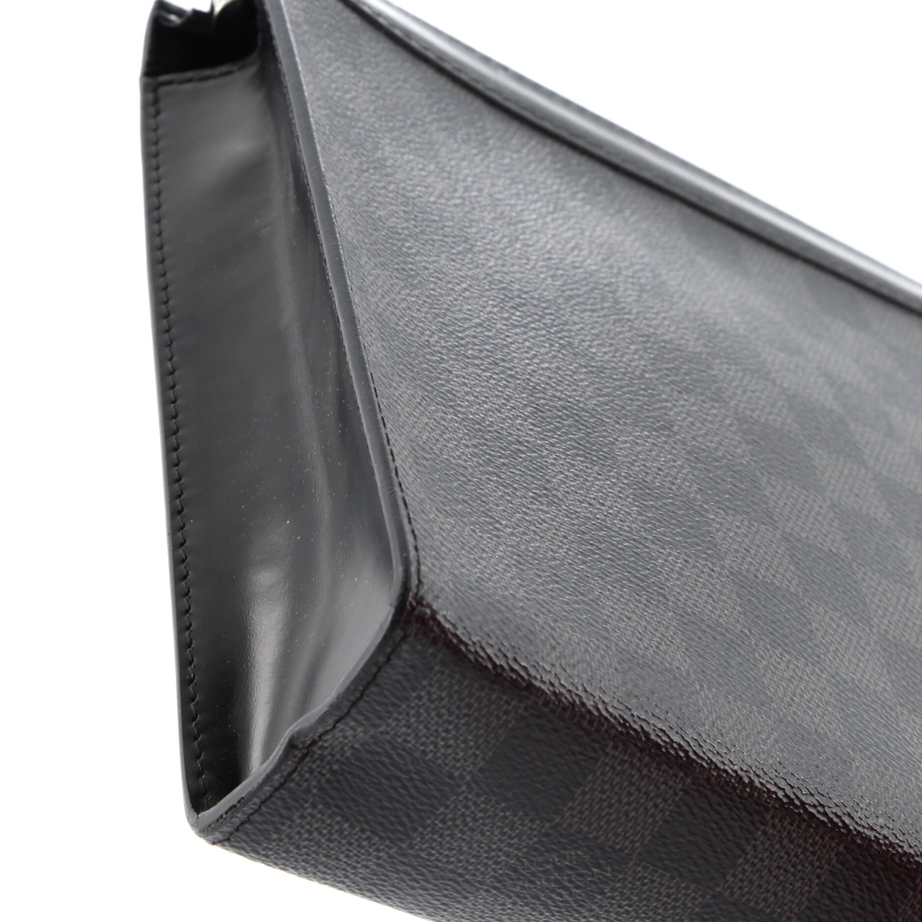 Louis Vuitton Pochette Voyage Damier Graphite MM
