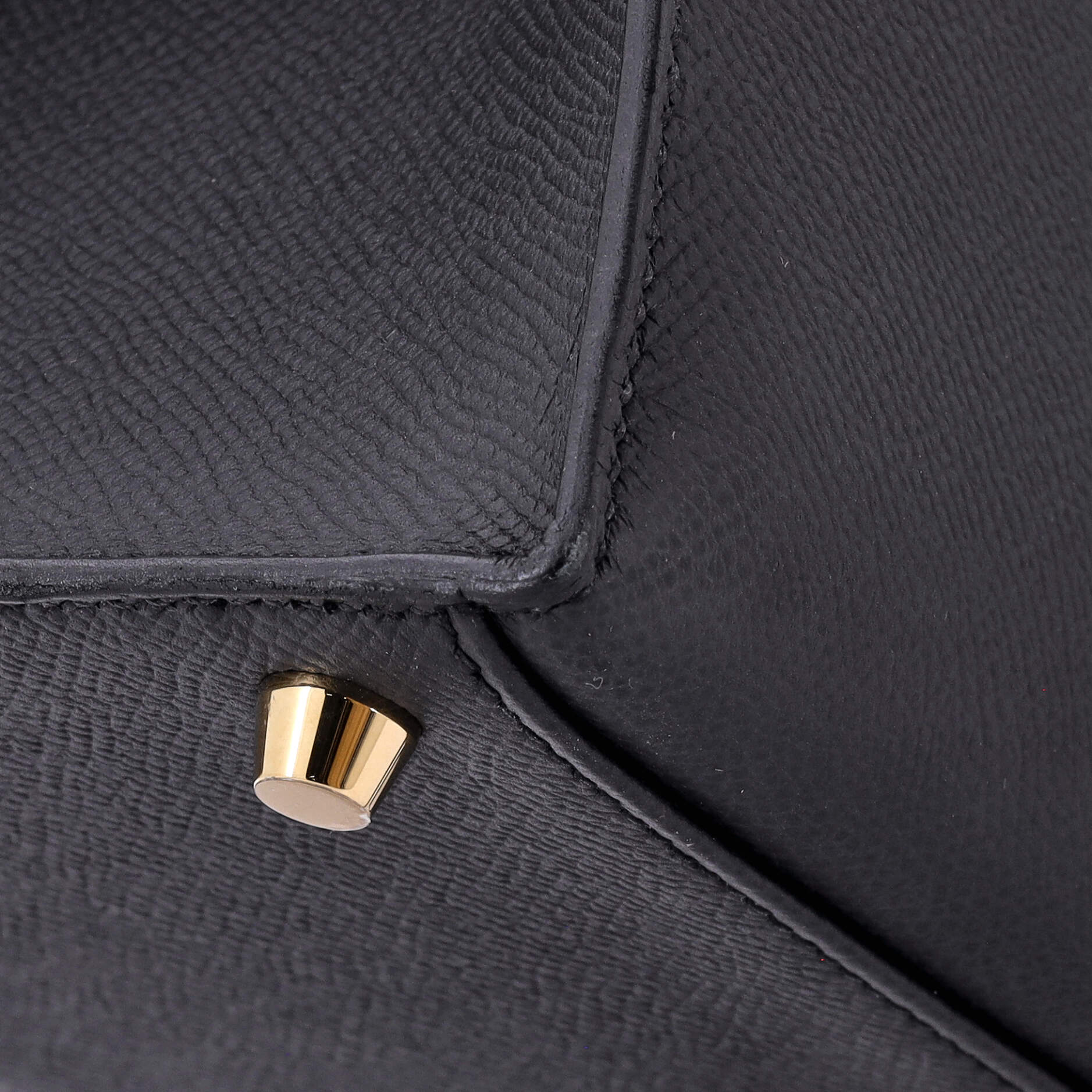 Hermes Kelly Handbag Black Epsom with Gold Hardware 28