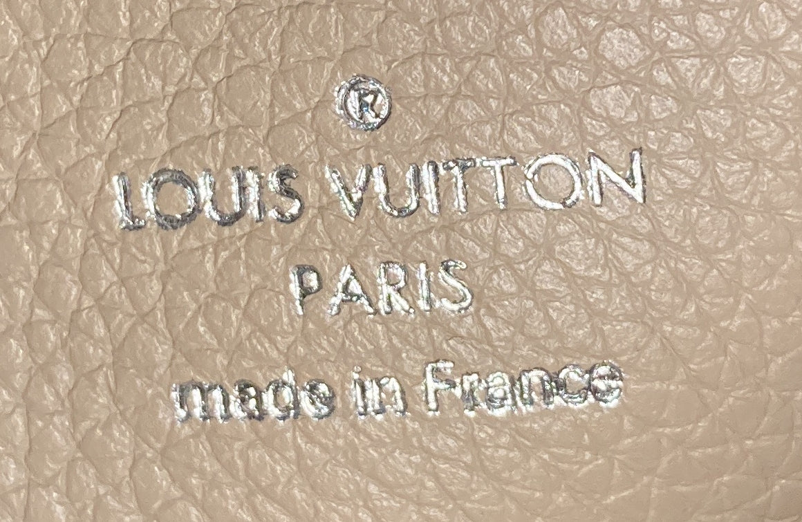 Louis Vuitton Muria Bucket Bag Mahina Leather