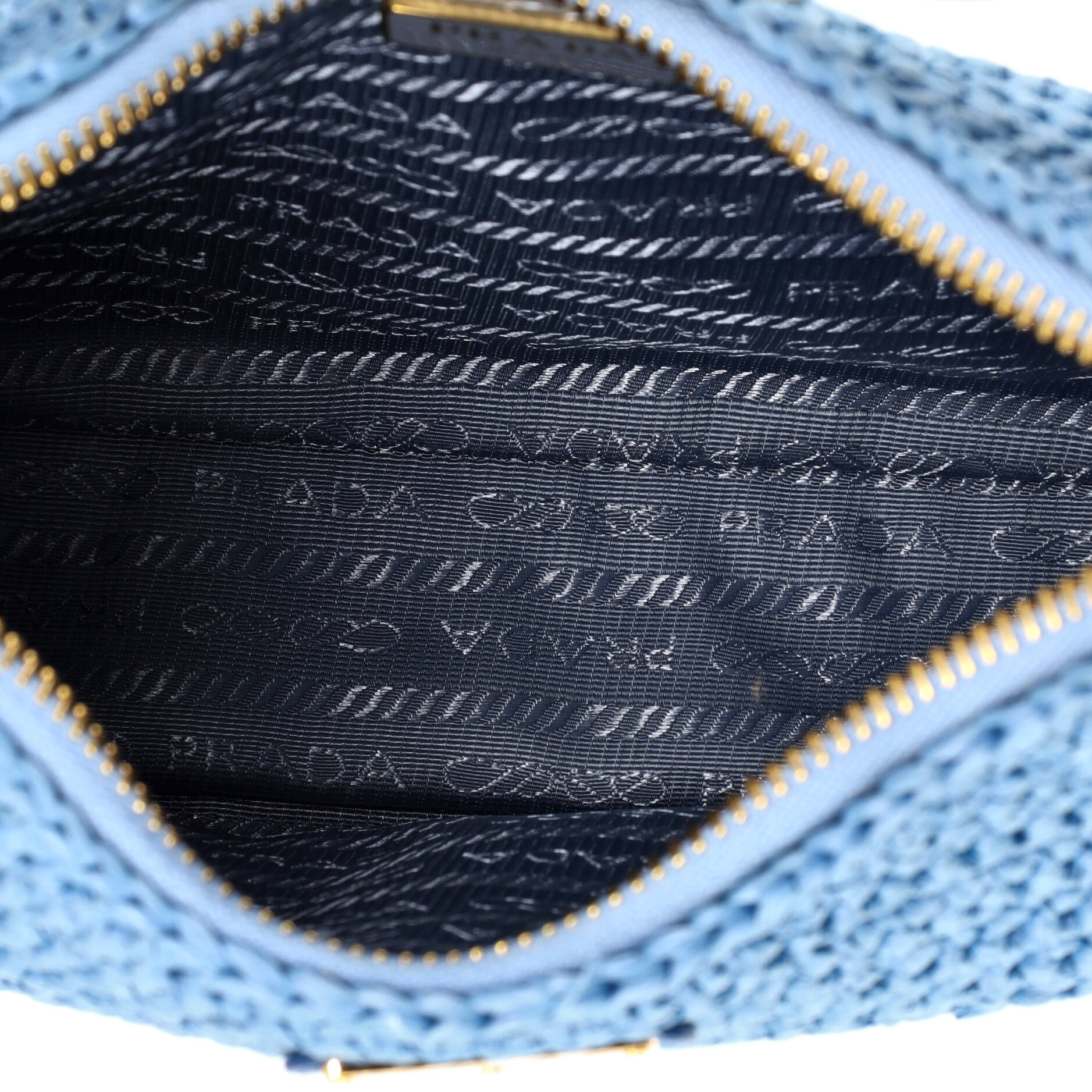 Prada Re-Edition 2005 Shoulder Bag Raffia Small