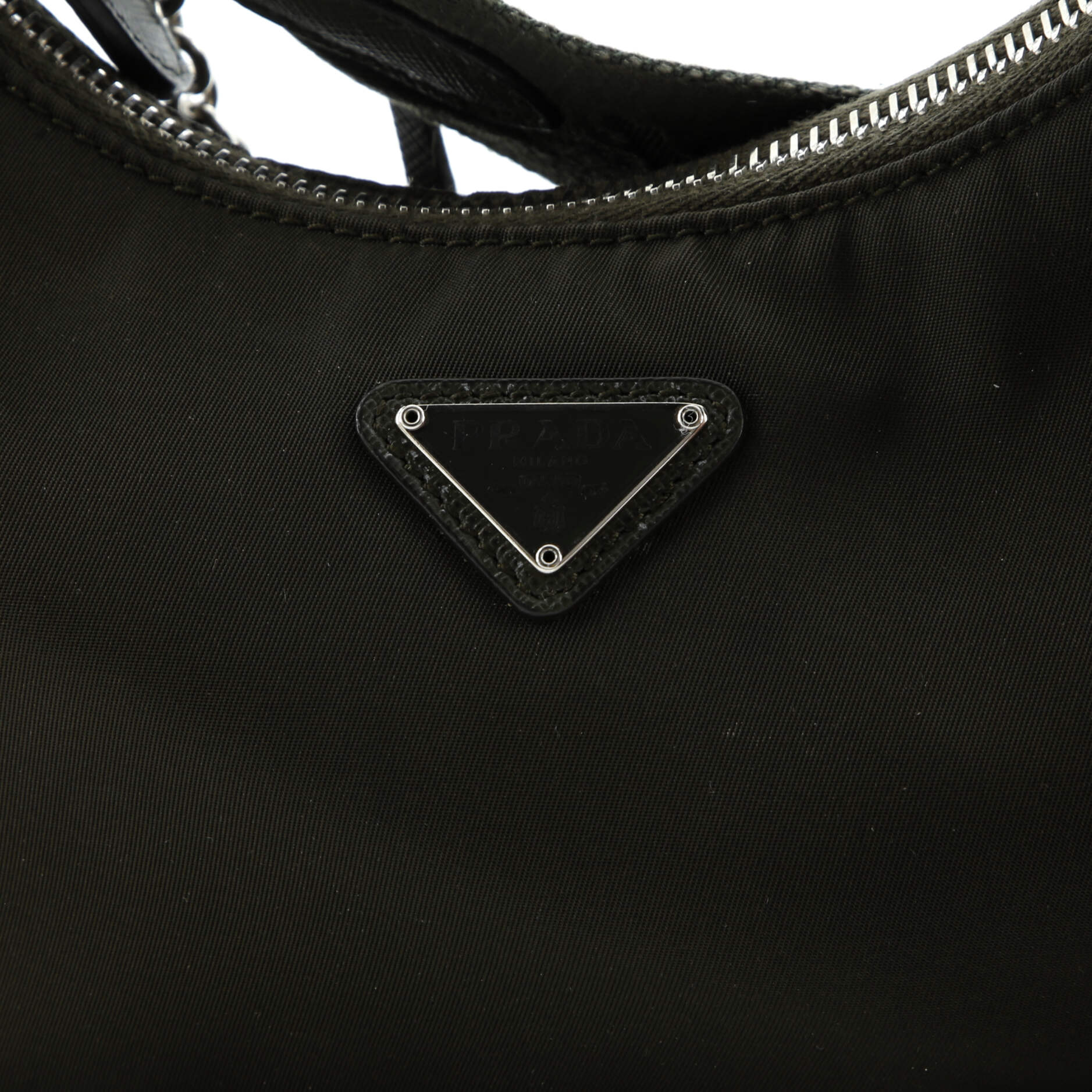 Prada Re-Edition 2005 Shoulder Bag Tessuto Small