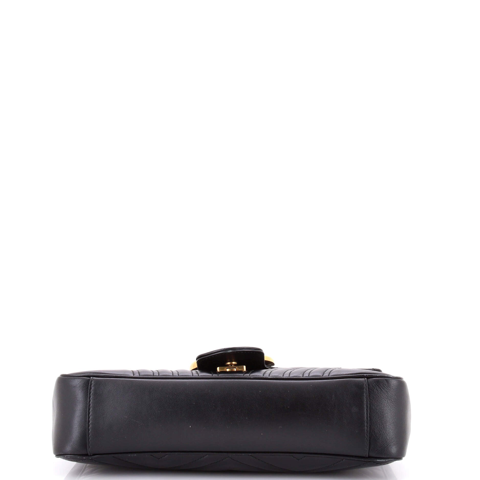 Gucci GG Marmont Flap Bag Matelasse Leather Medium