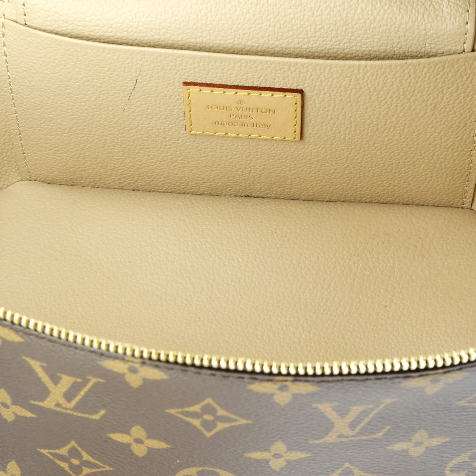 Louis Vuitton Nice Vanity Case Monogram Canvas Mini