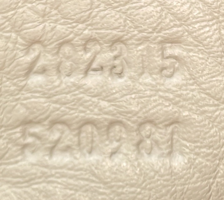 Gucci Diana Bamboo Shoulder Bag GG Canvas Medium