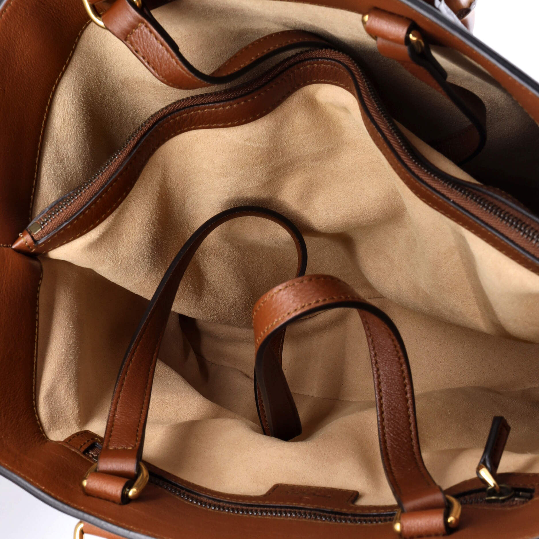 Gucci Diana Bamboo Handle Round Tote Leather Medium