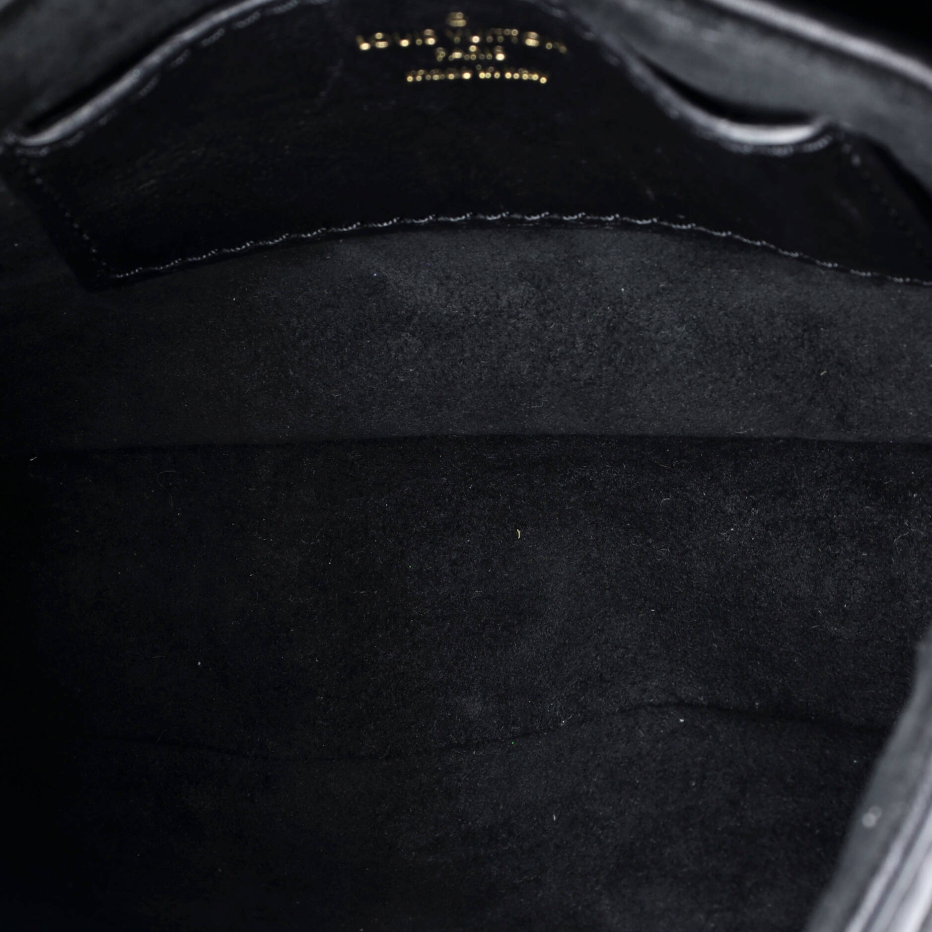 Louis Vuitton New Wave Multi Pochette Quilted Leather