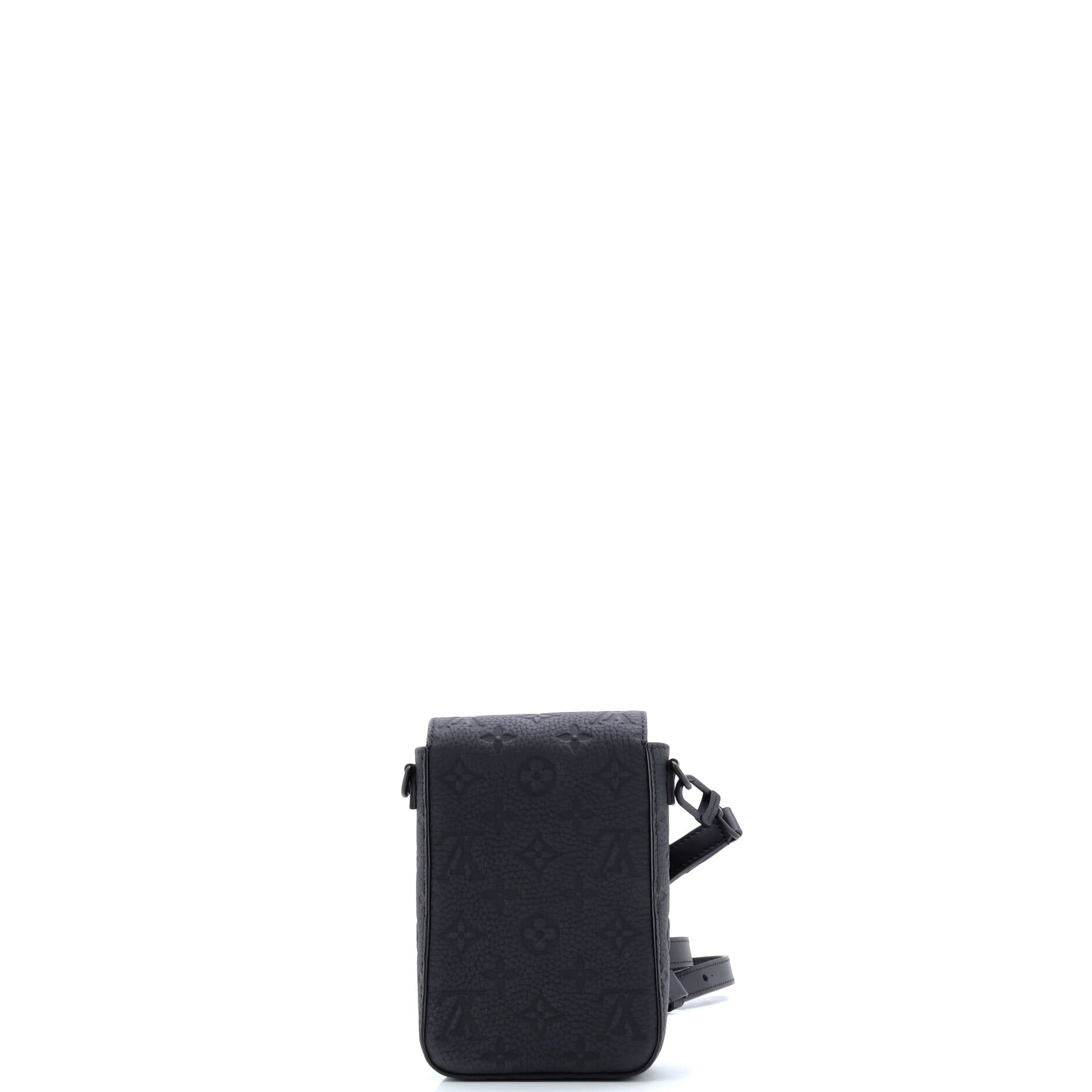 Louis Vuitton S Lock Vertical Wearable Wallet Monogram Taurillon Leather