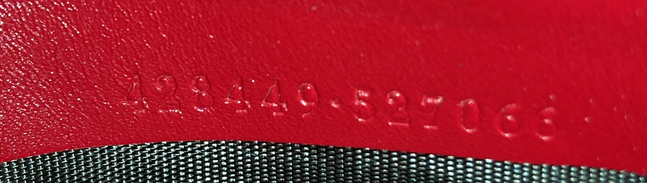 Gucci Chain Wristlet Wallet Guccissima Leather