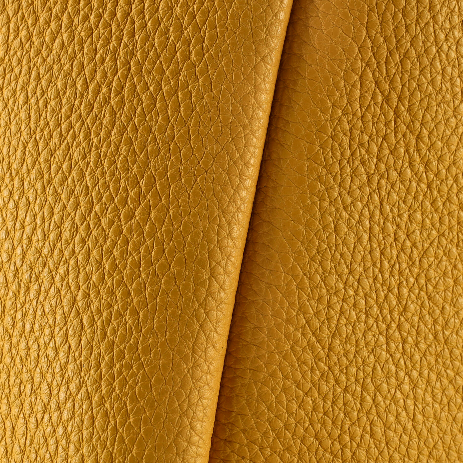 Prada Dynamique Hobo Vitello Daino Small