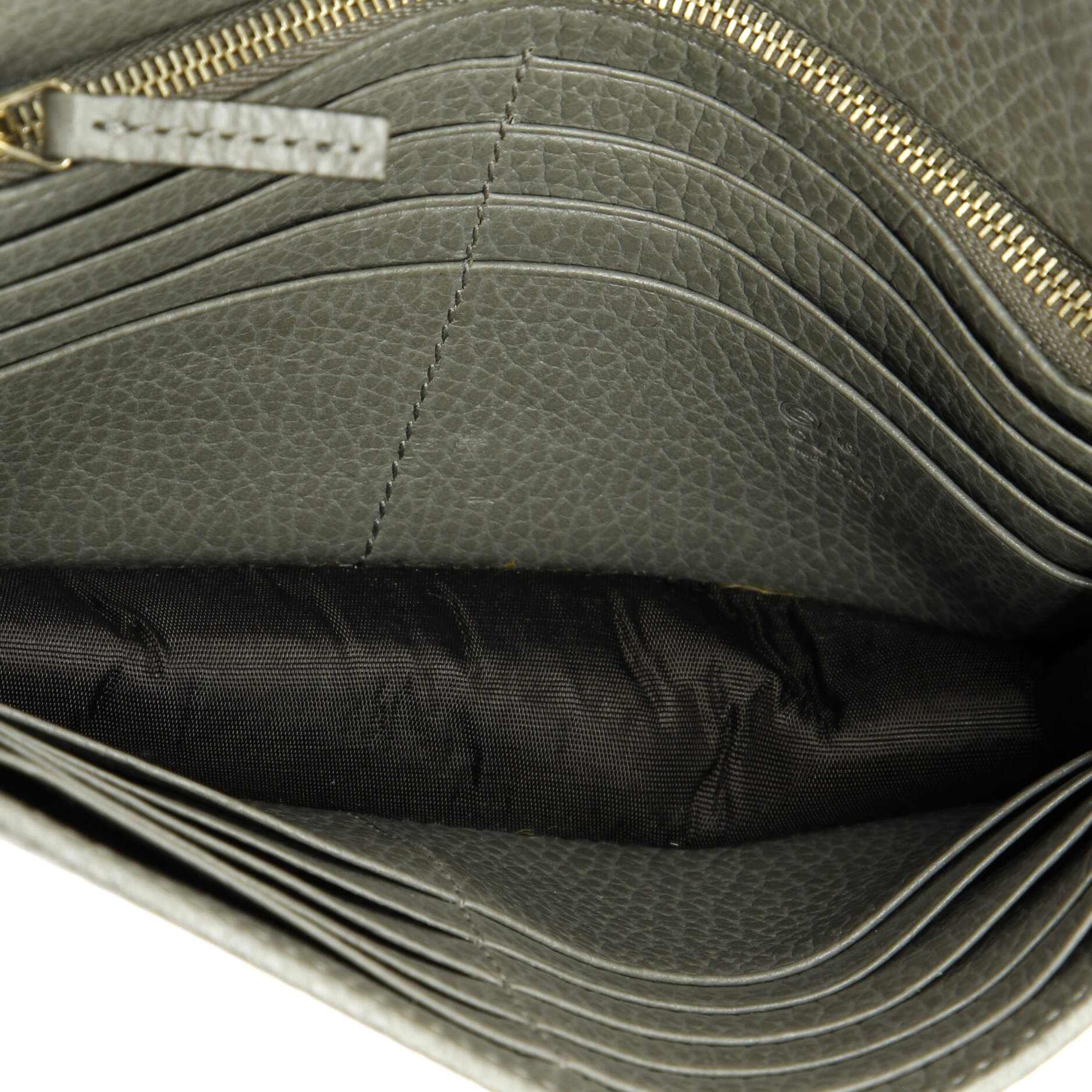 Gucci Interlocking Wallet on Chain Leather