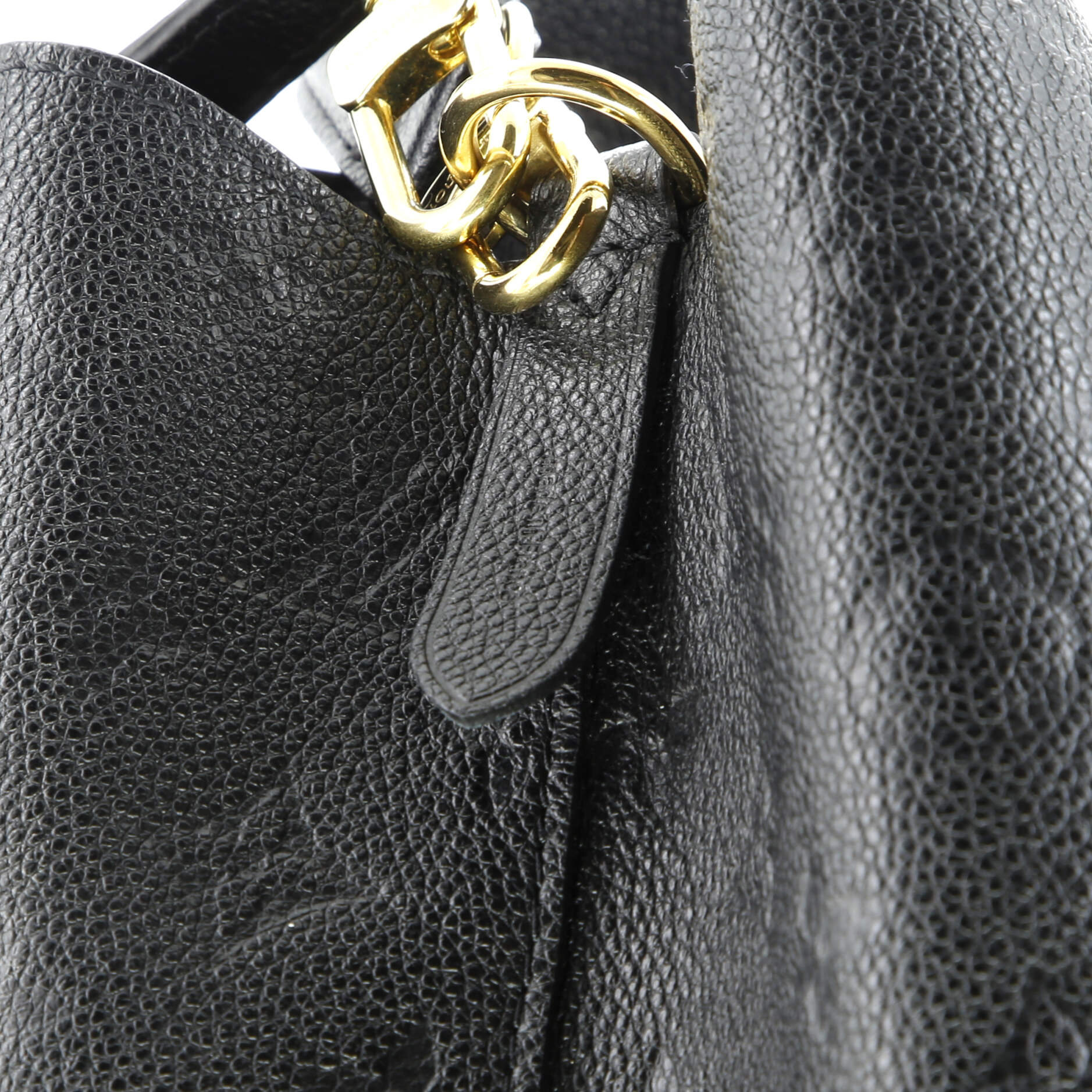 Louis Vuitton NeoNoe Handbag Monogram Empreinte Leather MM