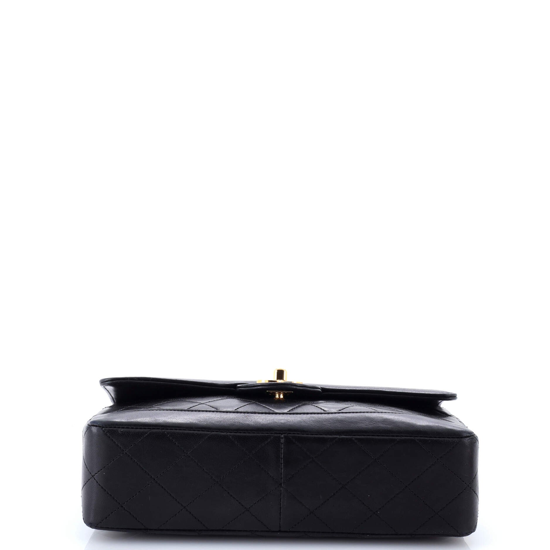 Chanel Vintage CC Chain Flap Bag Quilted Lambskin Medium