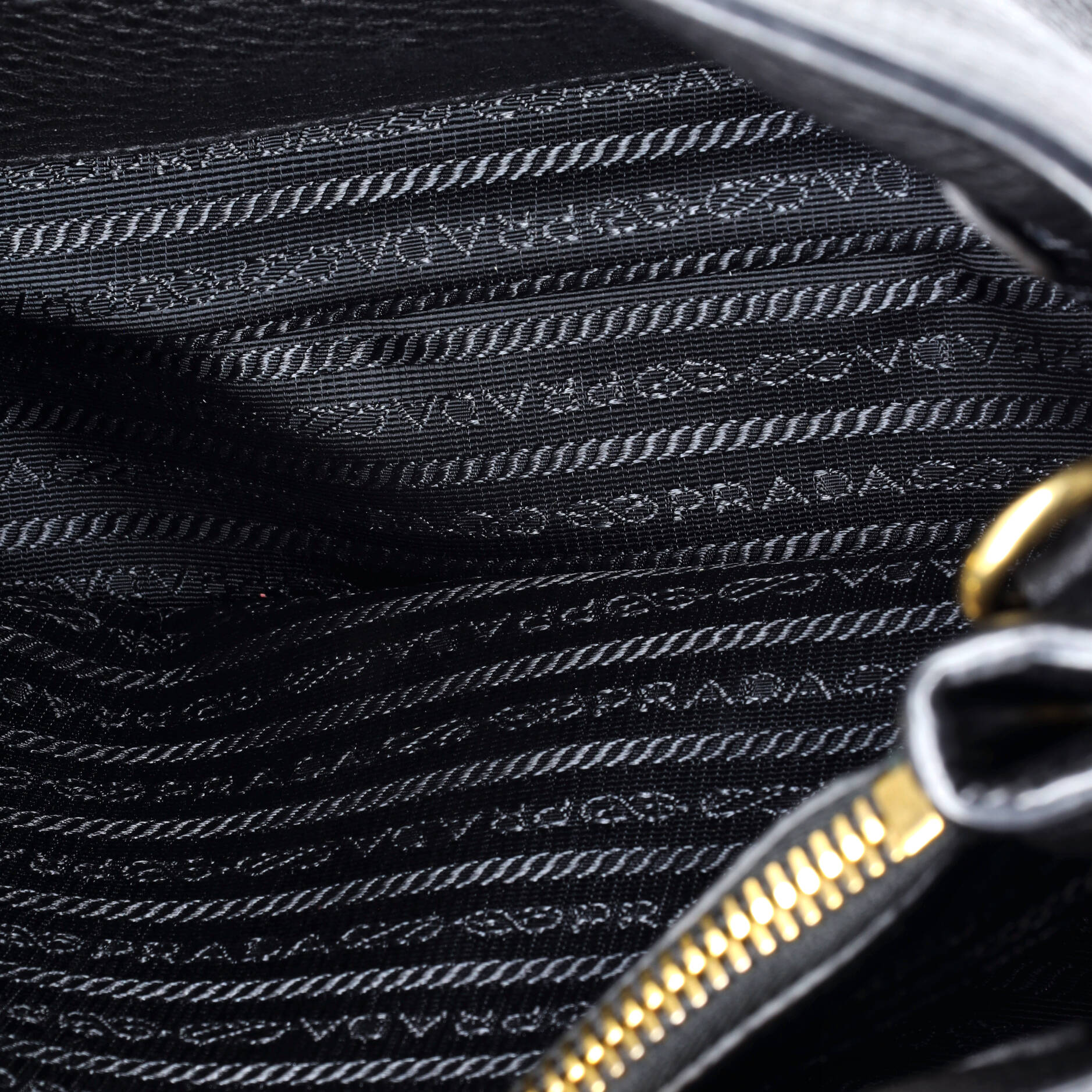 Prada Convertible Shopping Tote Vitello Daino Medium