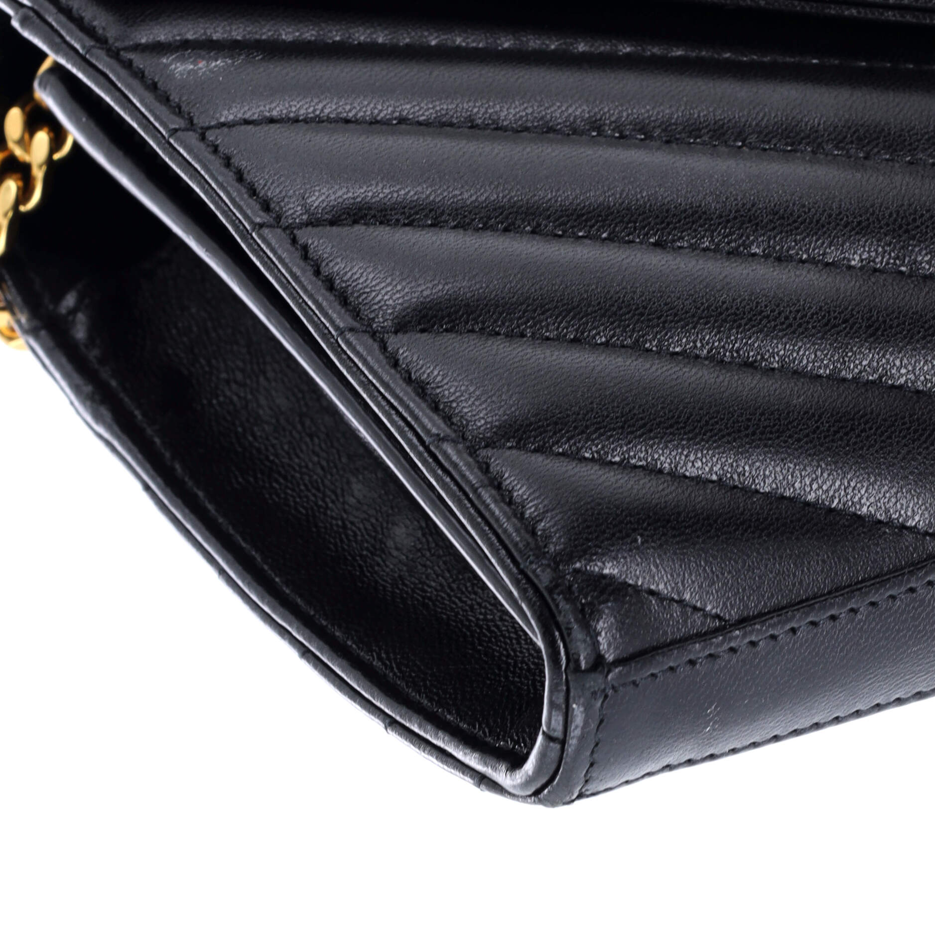 Saint Laurent Classic Monogram Wallet on Chain Matelasse Chevron Leather Medium