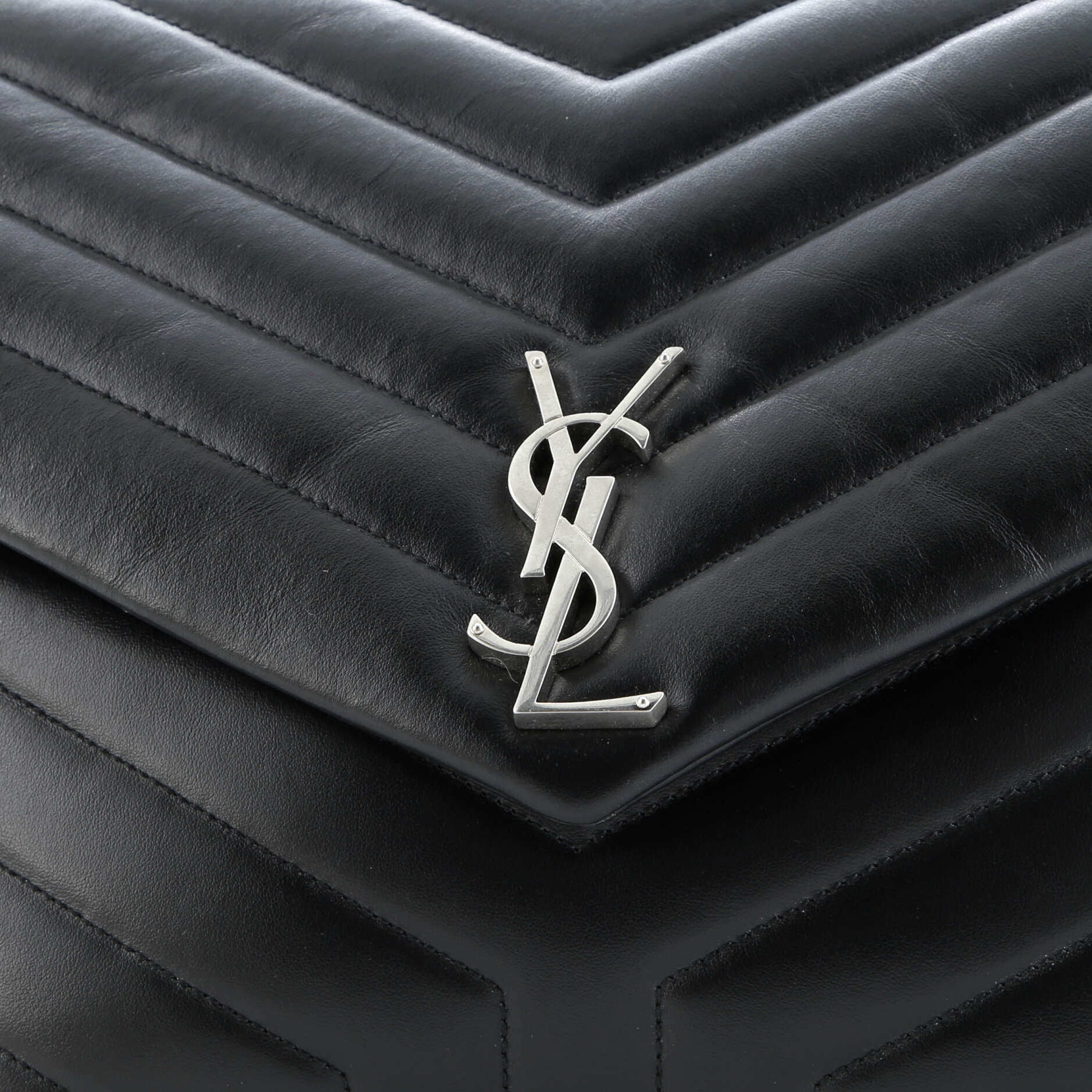 Saint Laurent Loulou Shoulder Bag Matelasse Chevron Leather Large